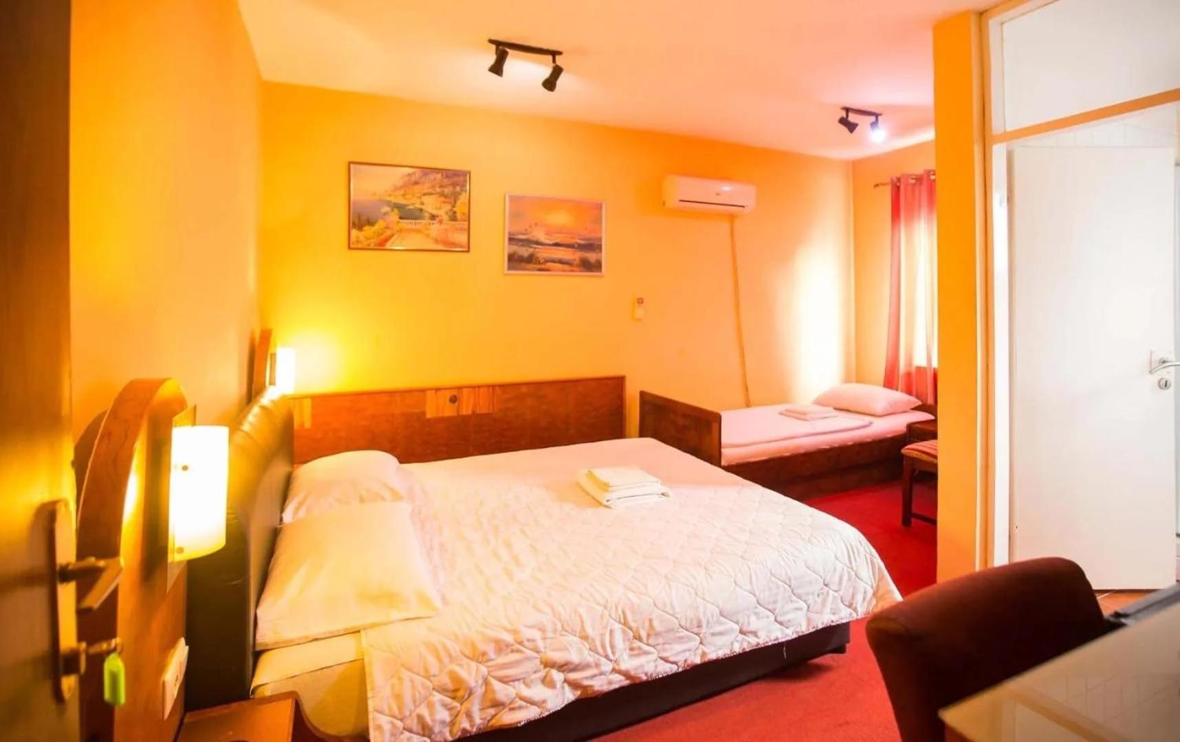 Twin Room photo 2