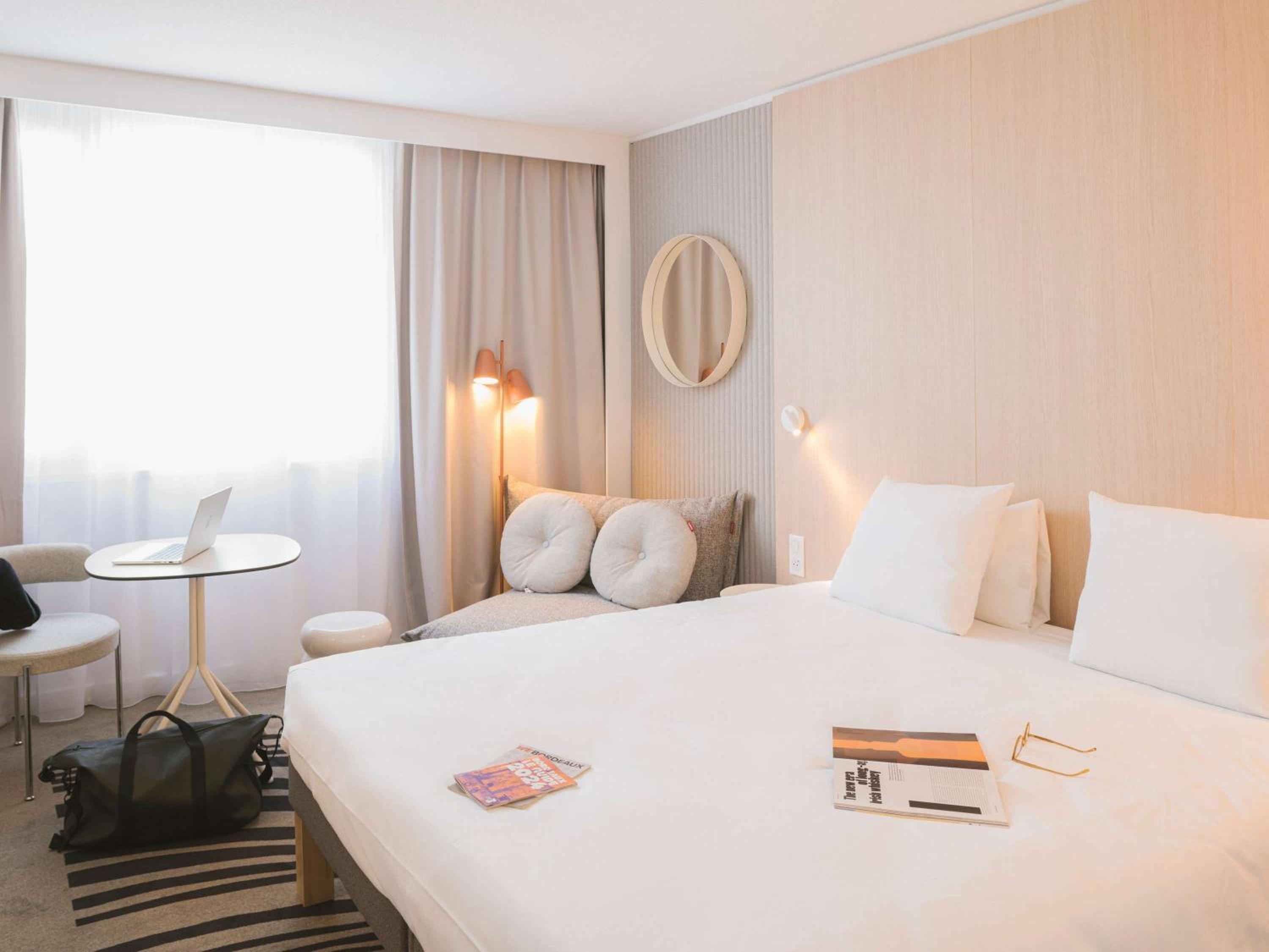 Executive King Room with Lake View
