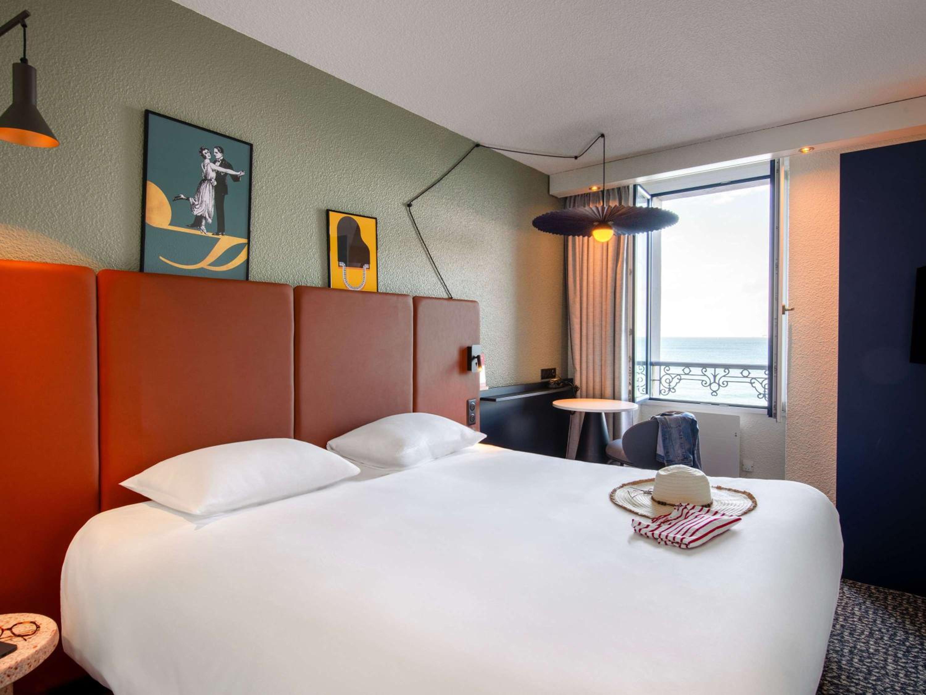 Standard Double Room Sea View  - Photo 13