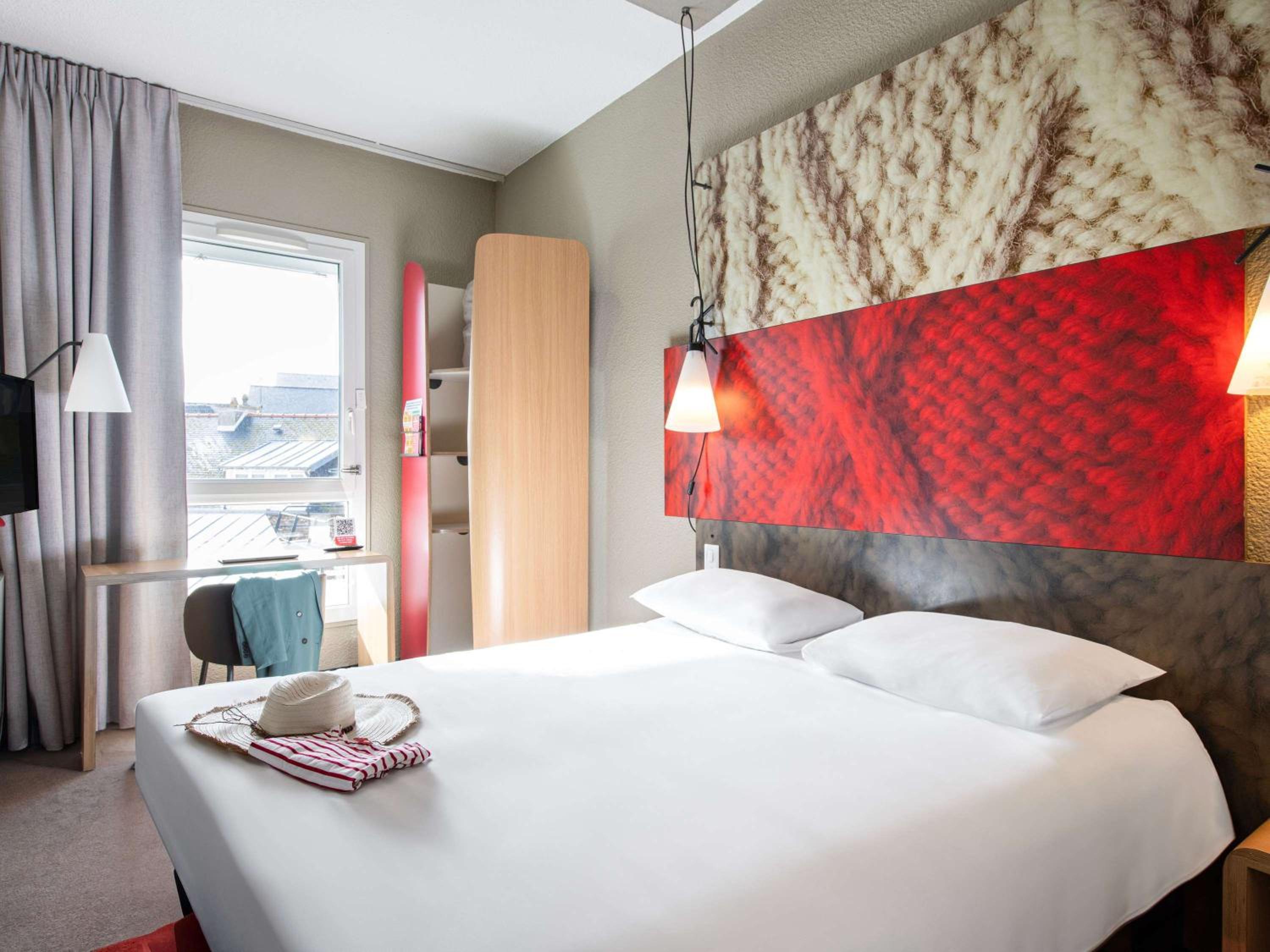 Standard One Double Bed - Photo 5