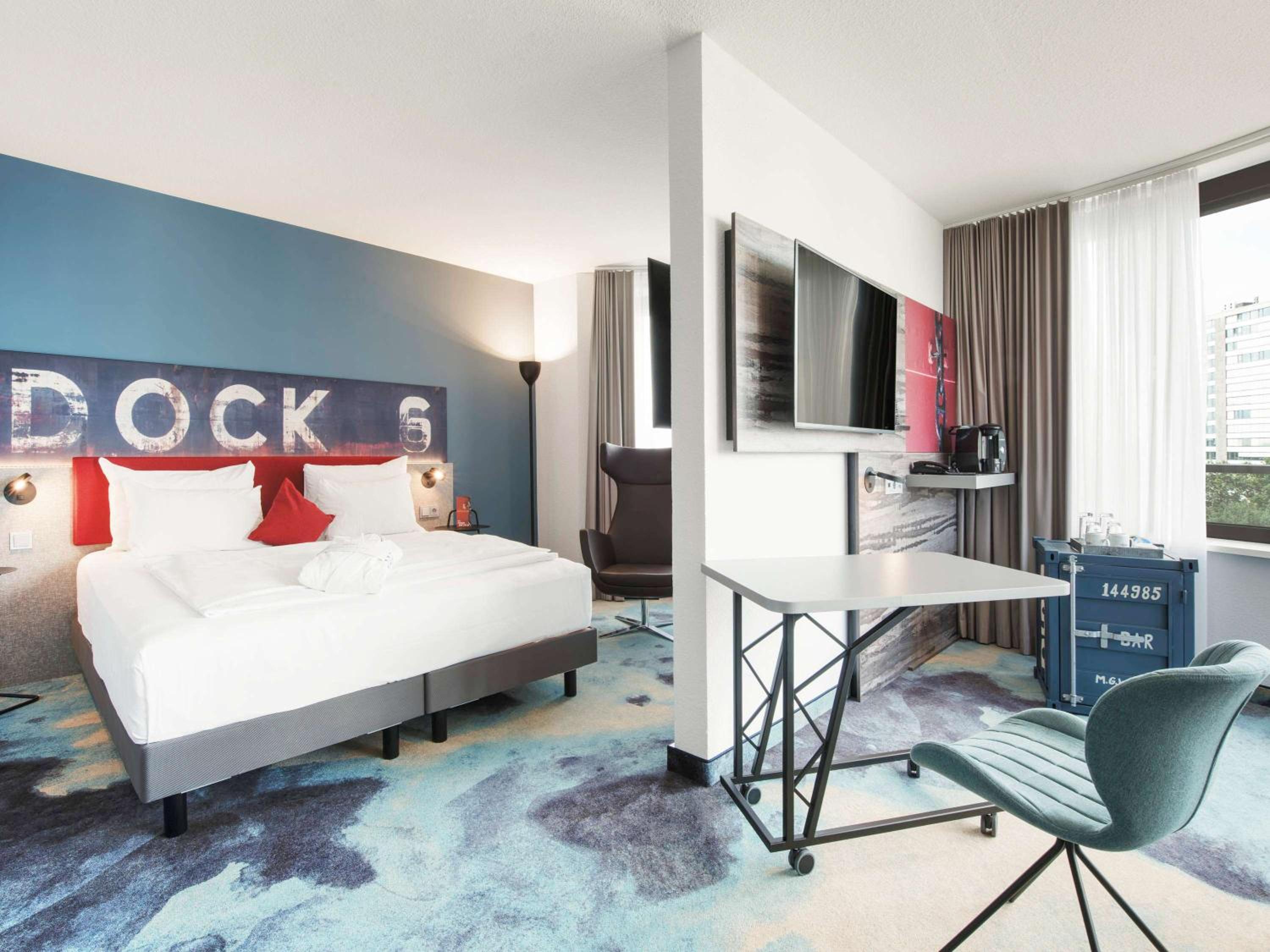 Junior suite with Kingsize Bed and Sofa, Mini-bar ALLin - Photo 1