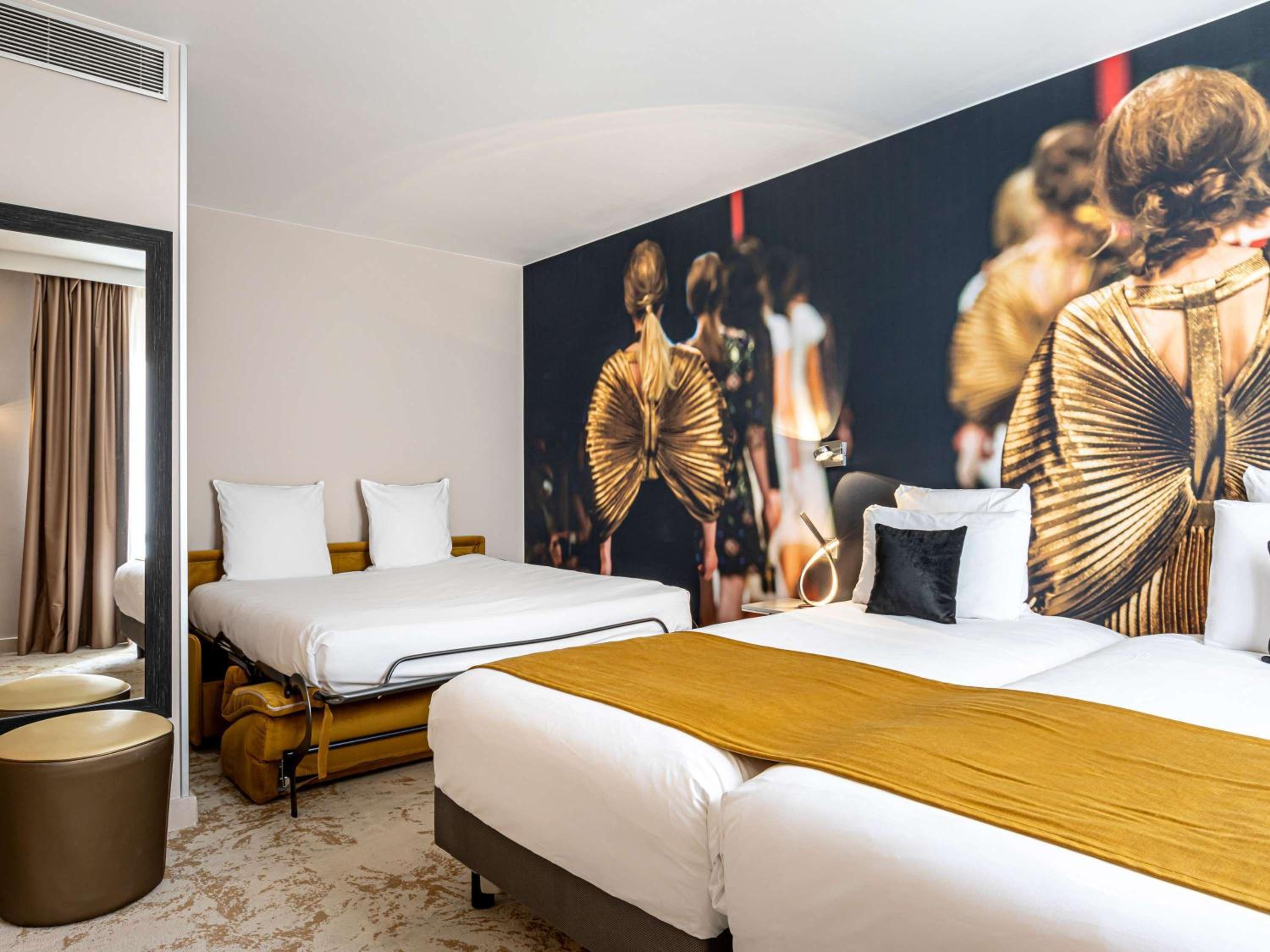 Classic Room with Three Single Beds
