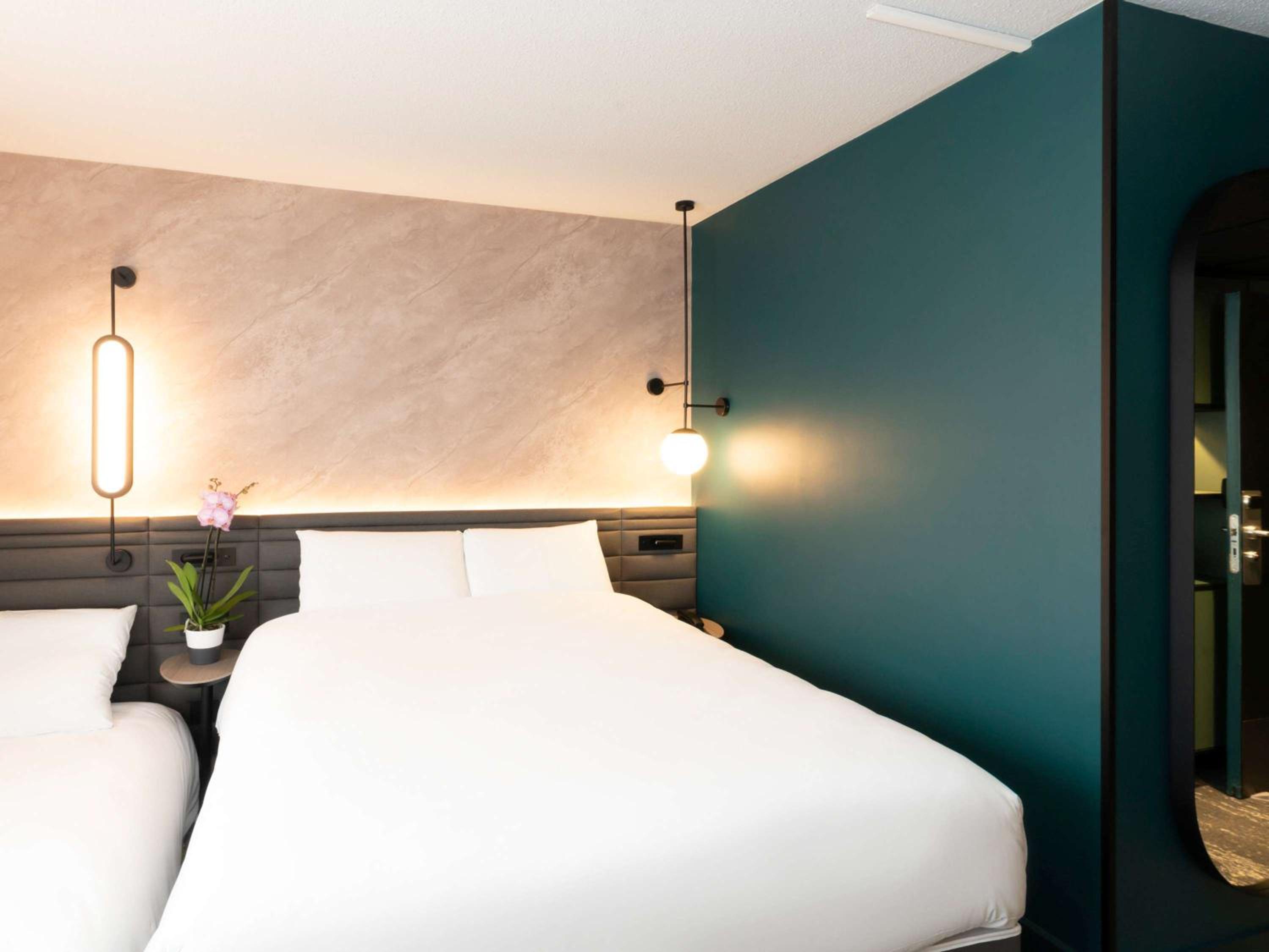 Privilege Double Room with Sofa Bed - Photo 24