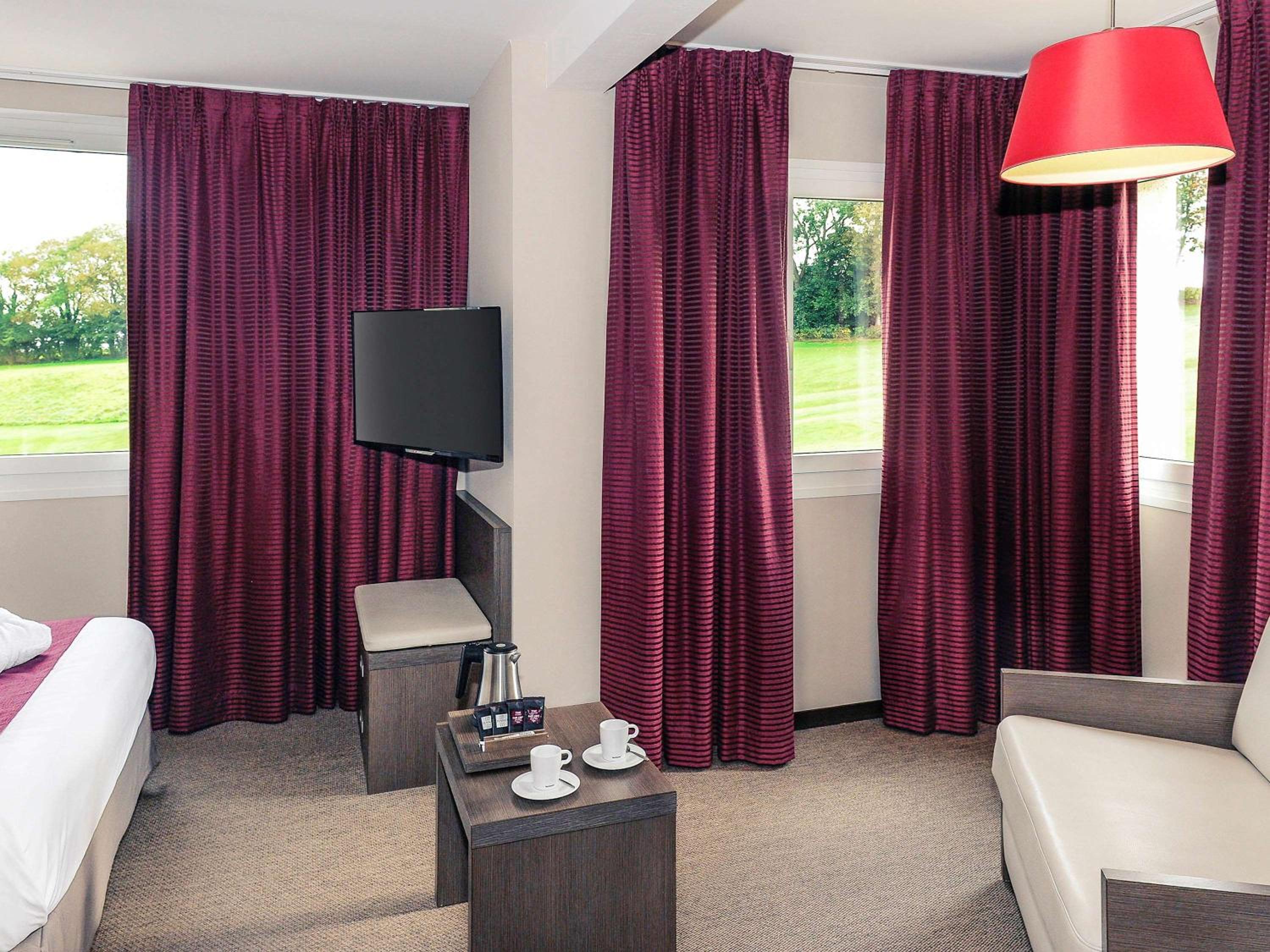 Superior Double Room with Sofa