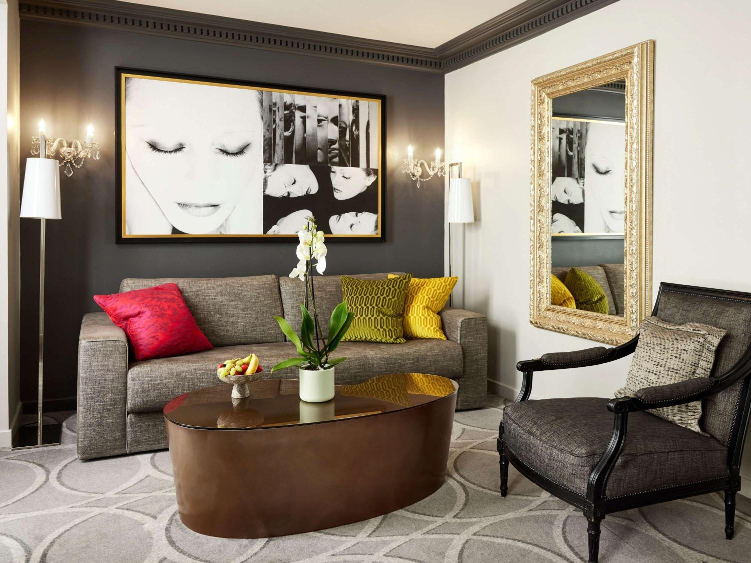 Collection Suite