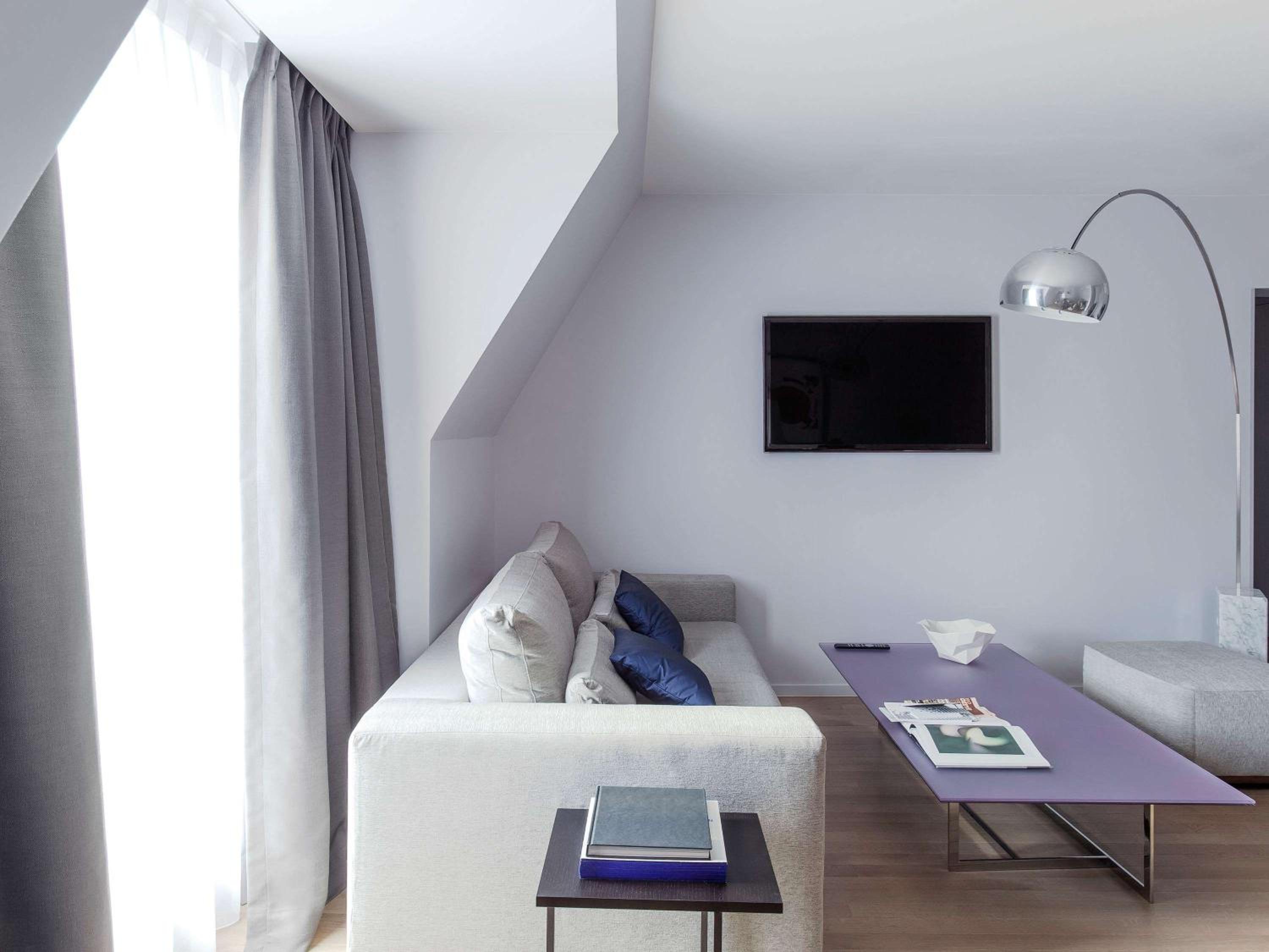 Duplex King Apartment with Sofa Bed photo 2