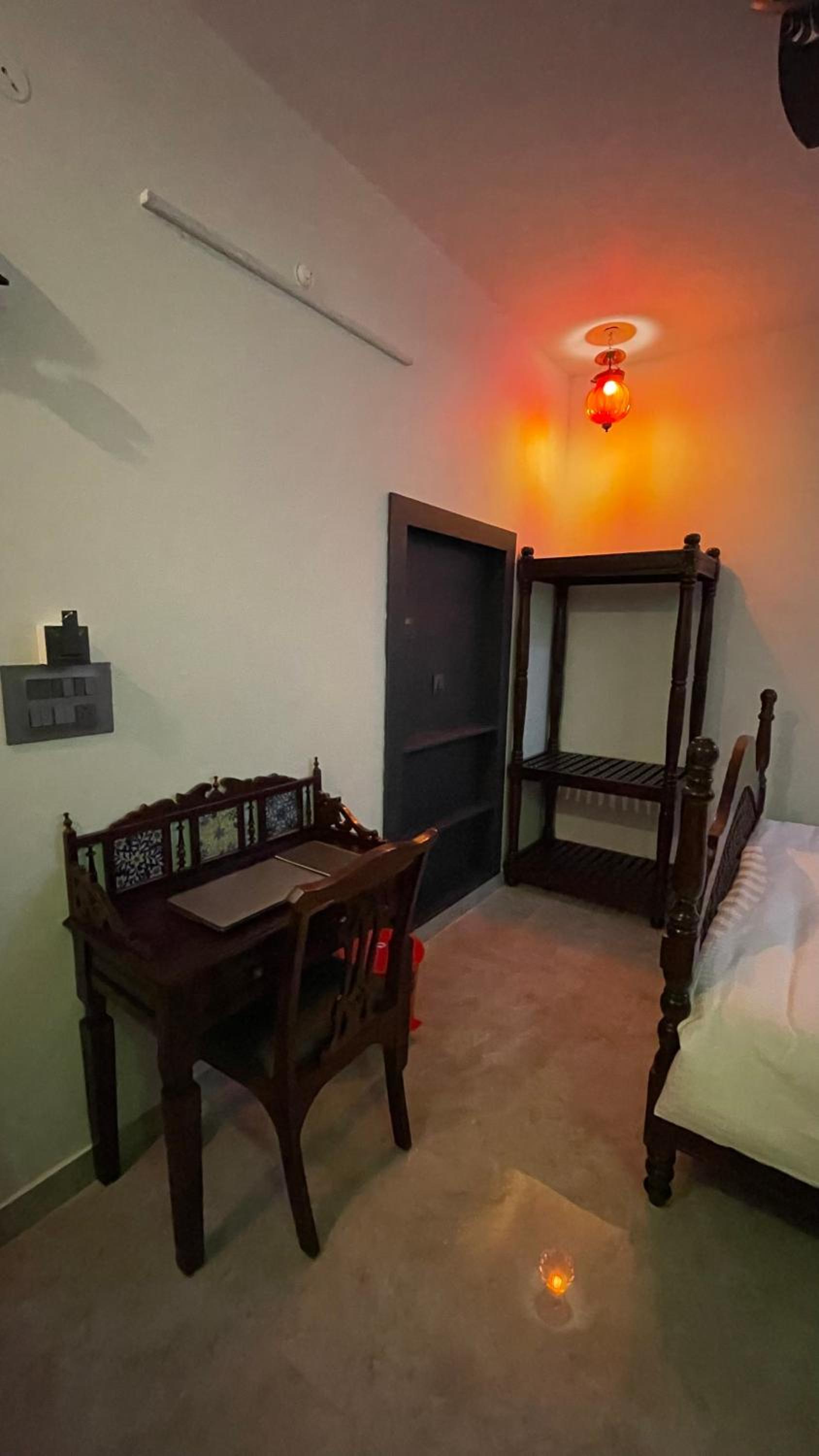 Deluxe King Room photo 1