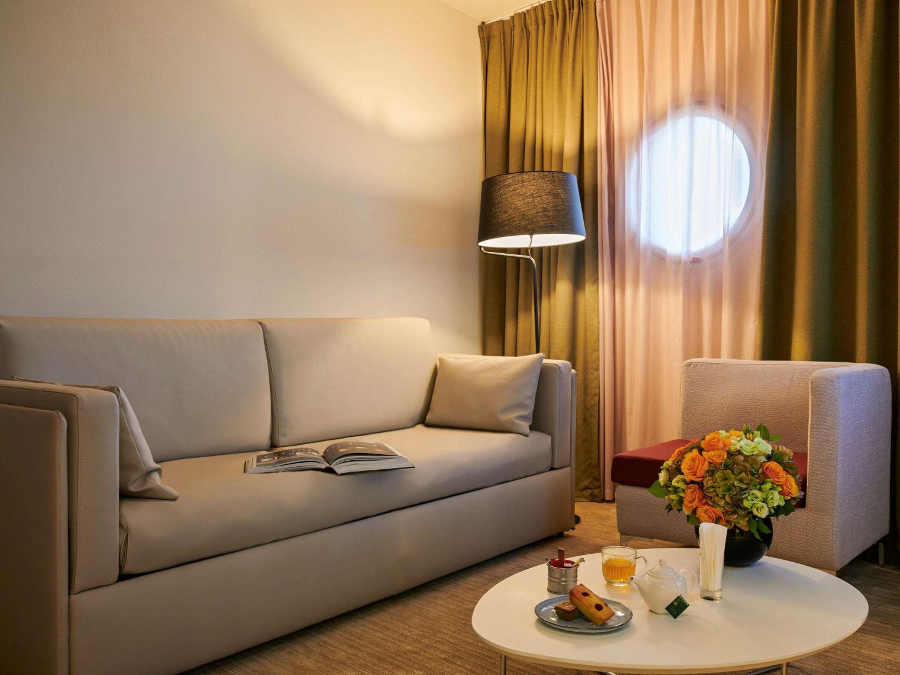 Suite with One Double Bed - Photo 10