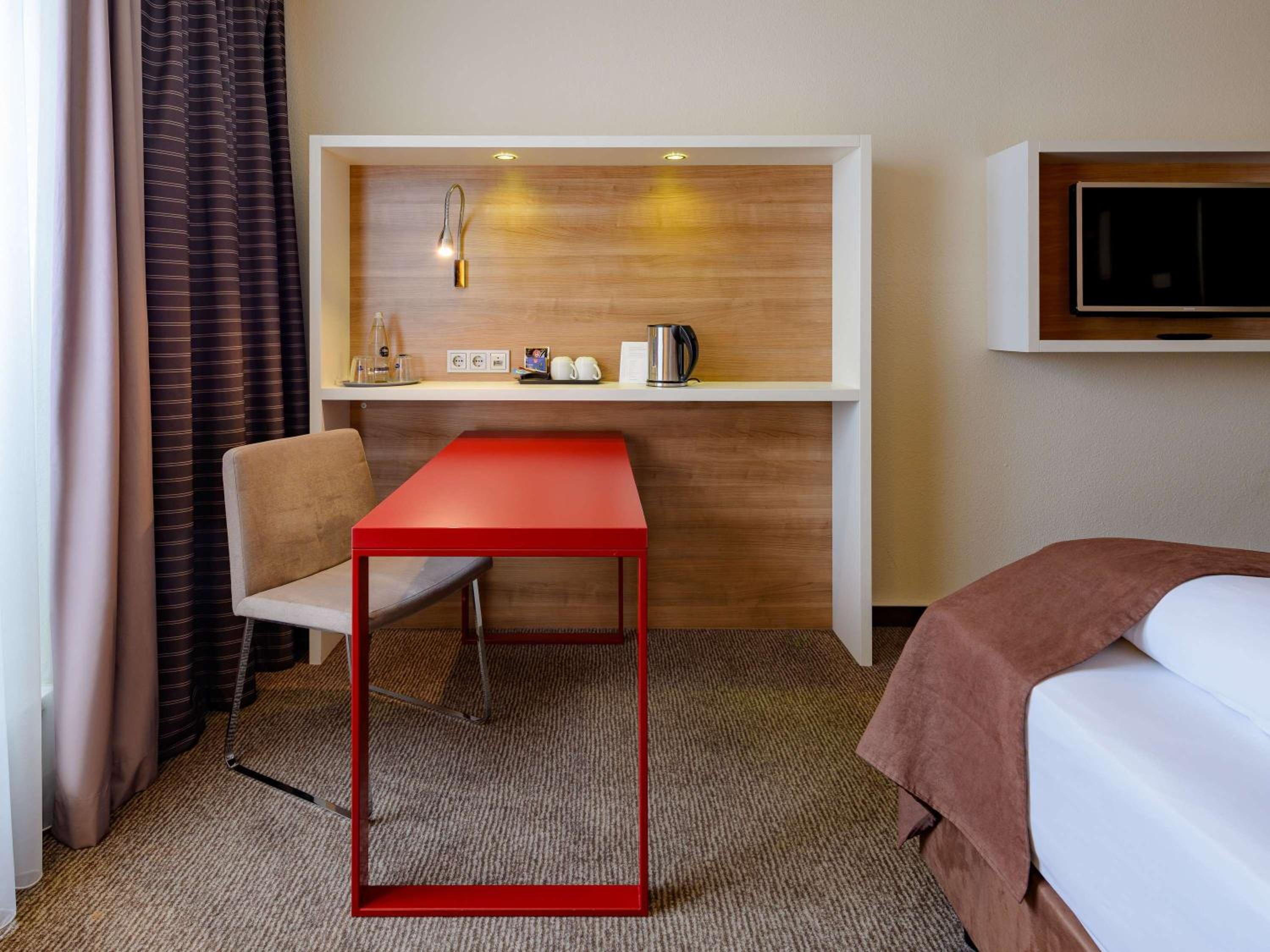 Standard Double Room with King Size Bed - Photo 6