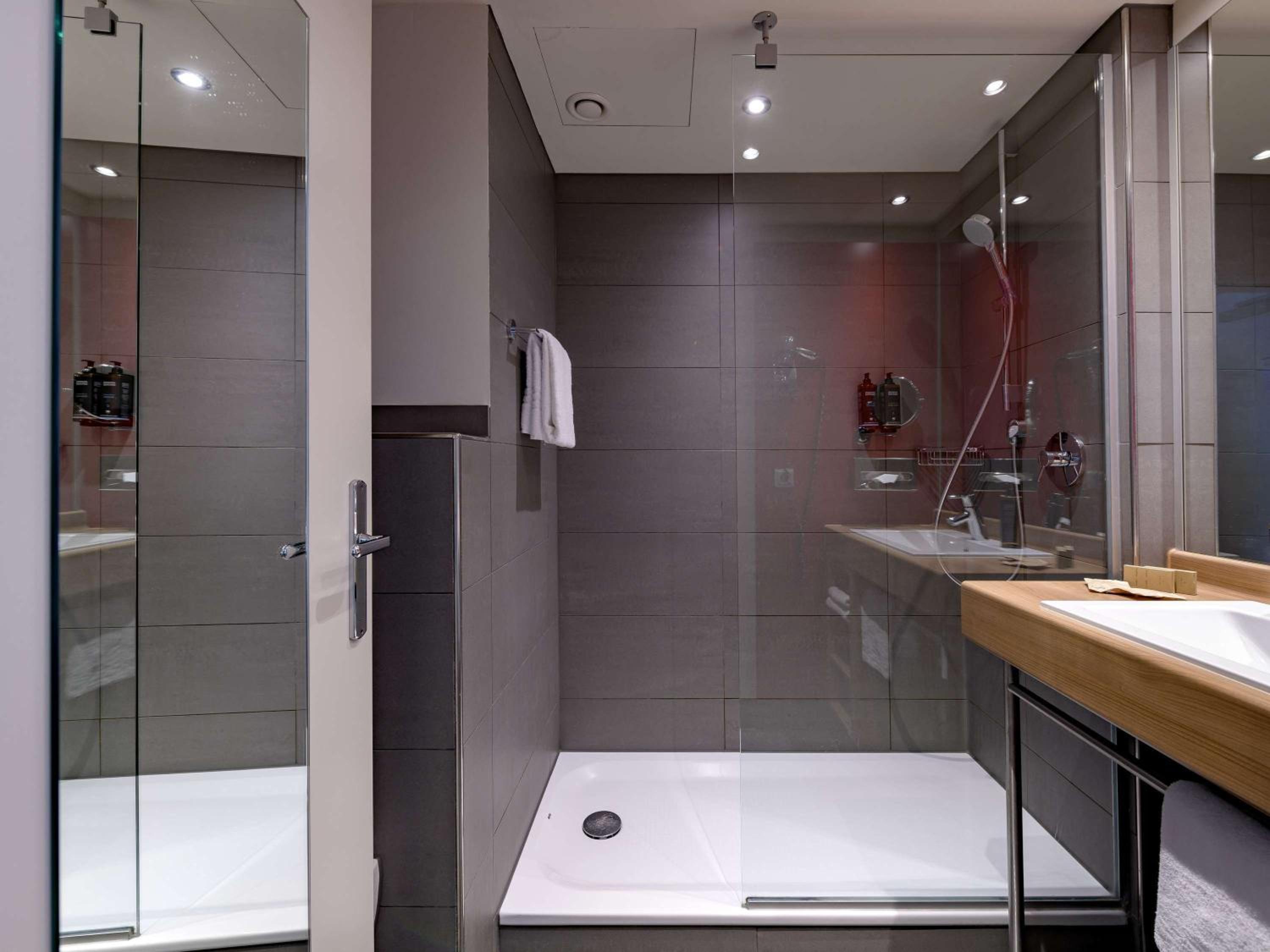 Superior Double Room - Photo 8