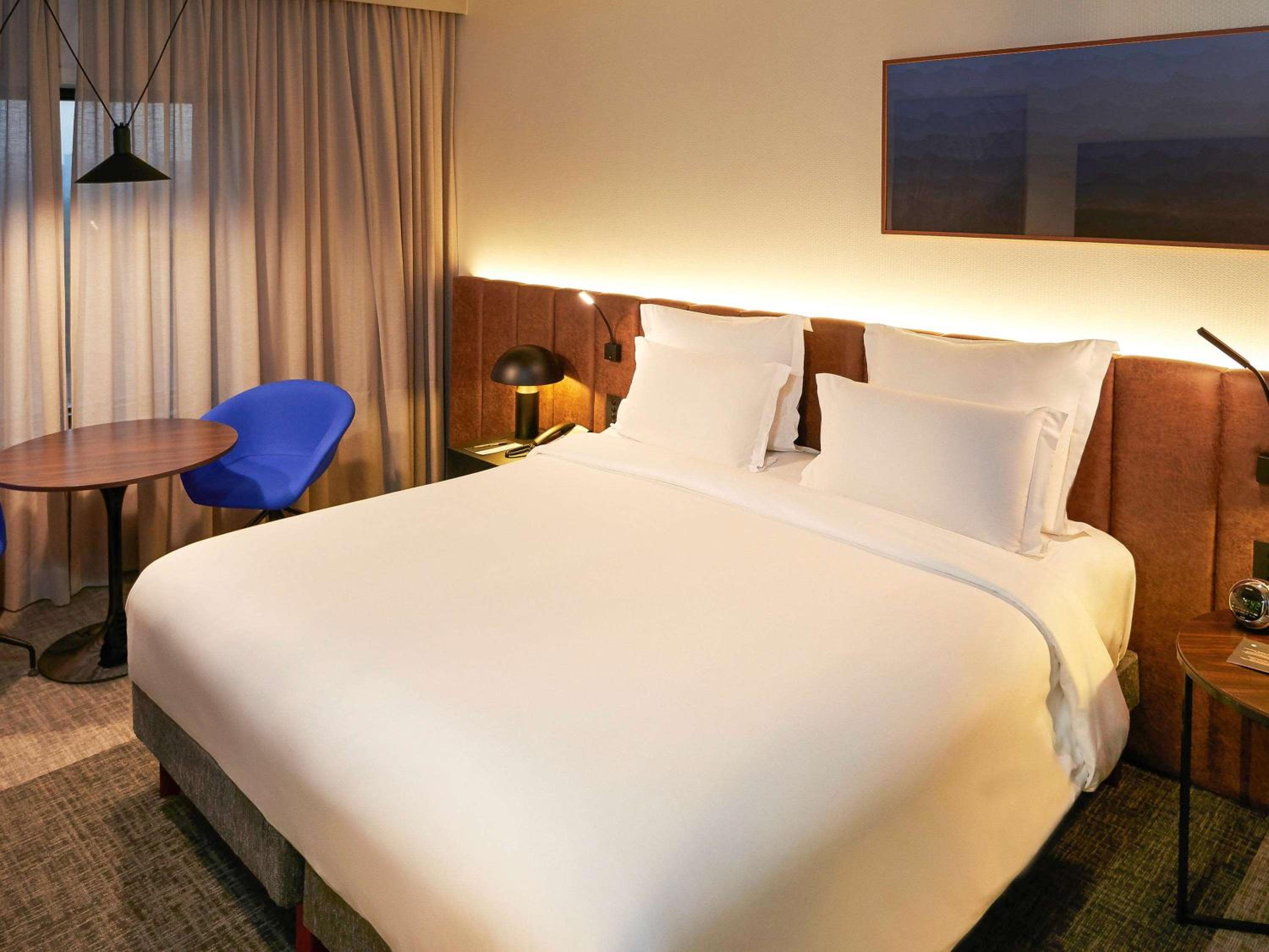 Premium Deluxe Queen Room