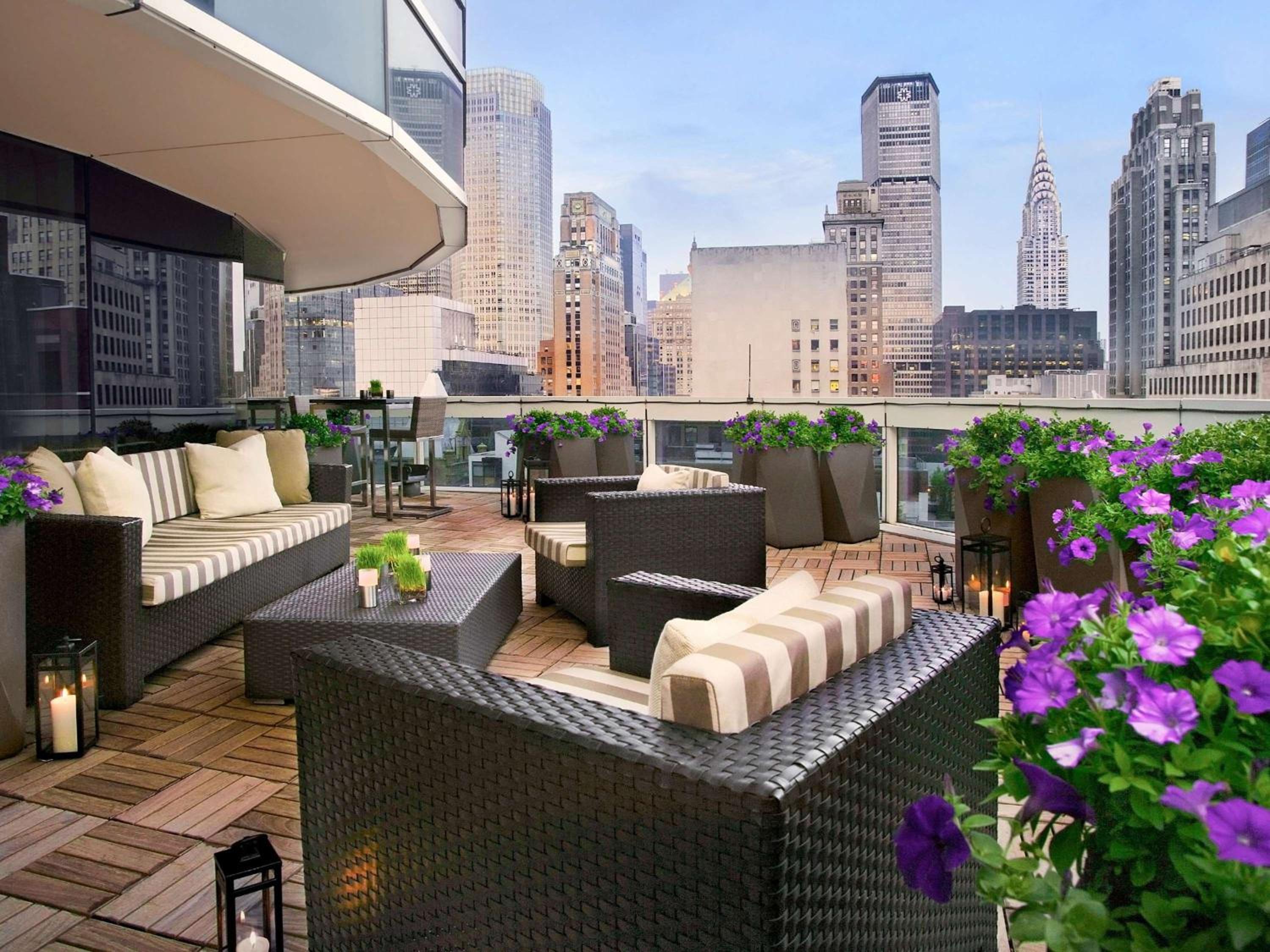 Terrace Suite City View 1 Bedroom King Suite on 24th floor thumbnail 6
