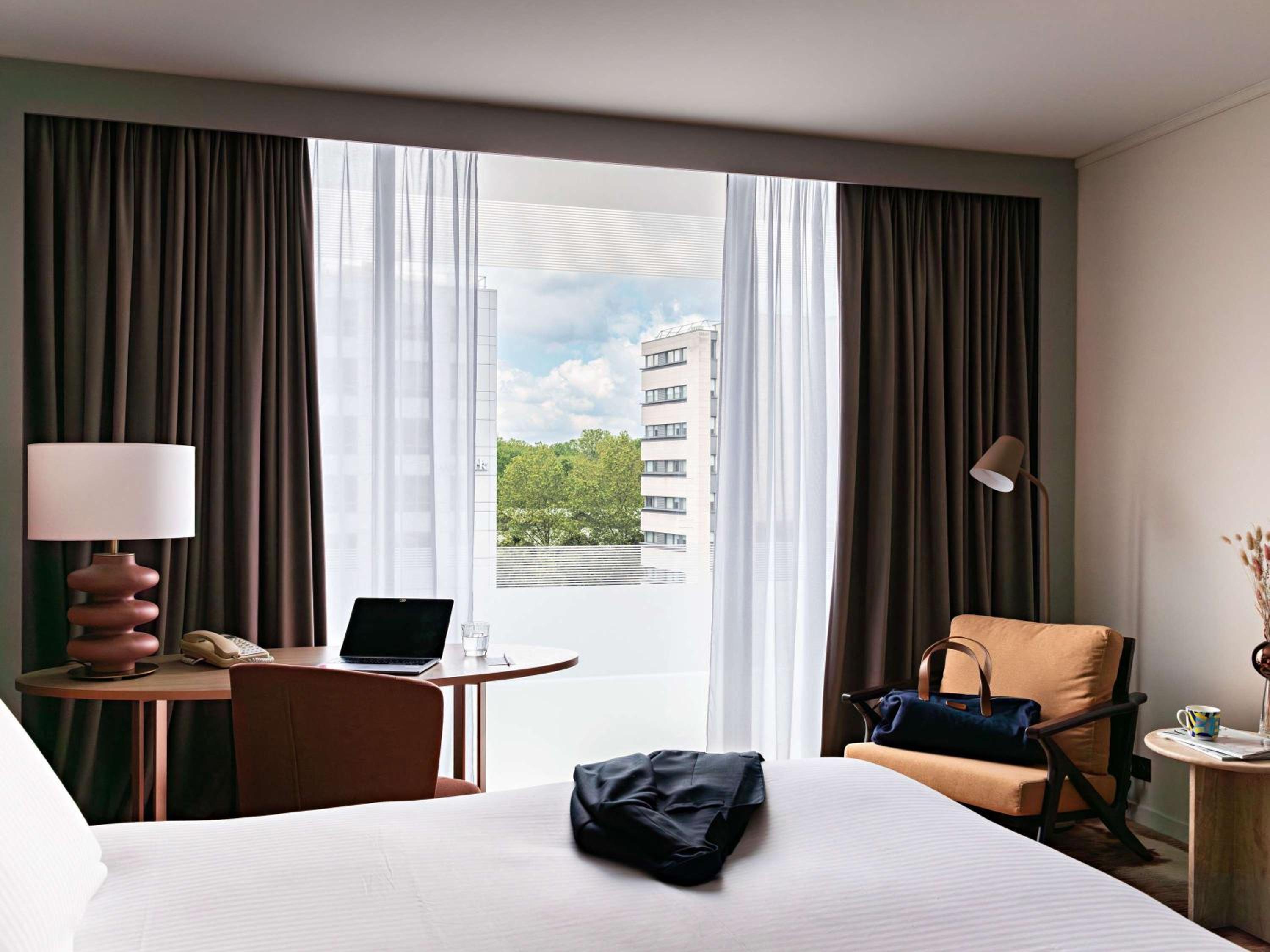 Superior King Room