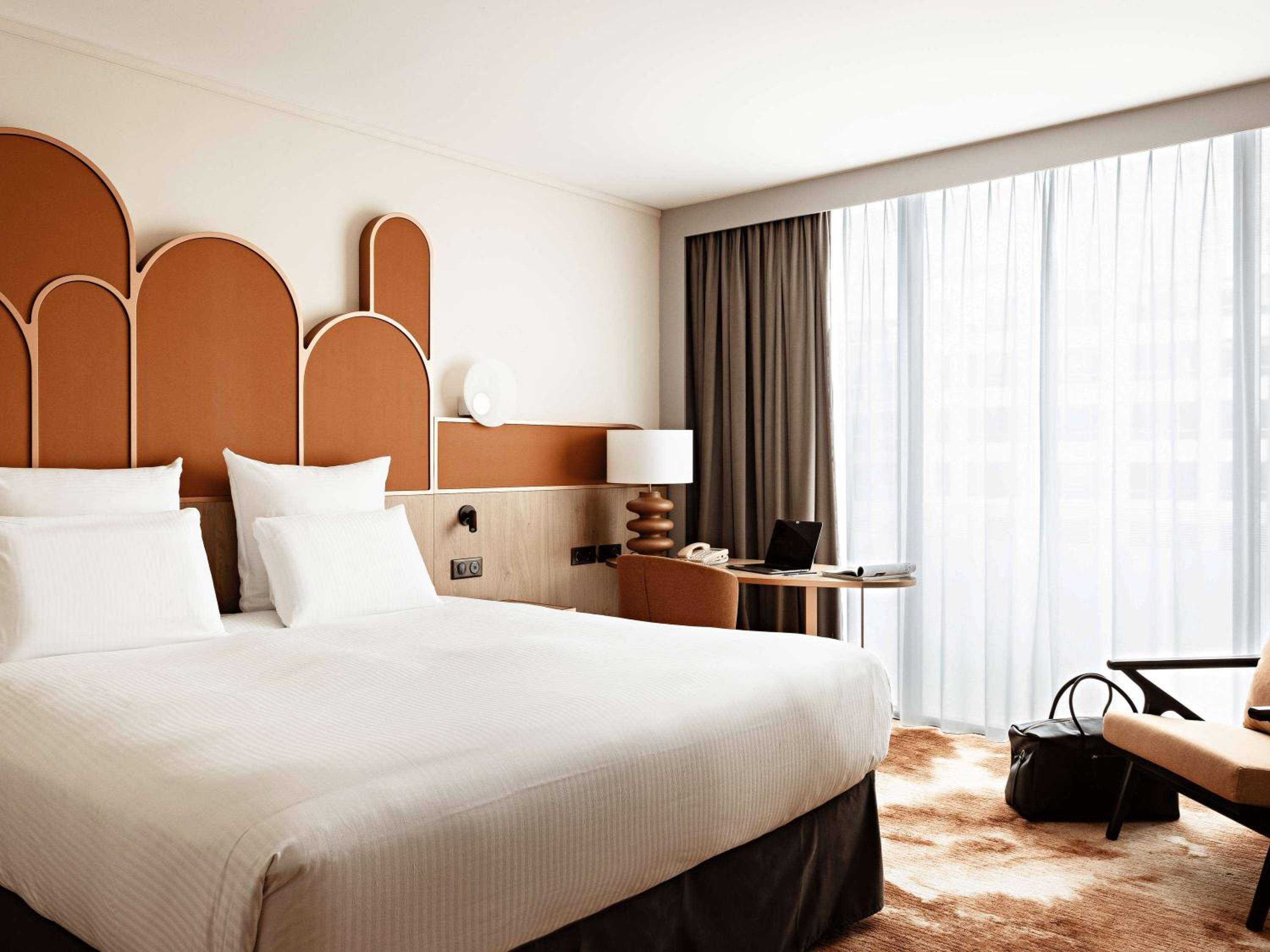 Superior King Room - Photo 8