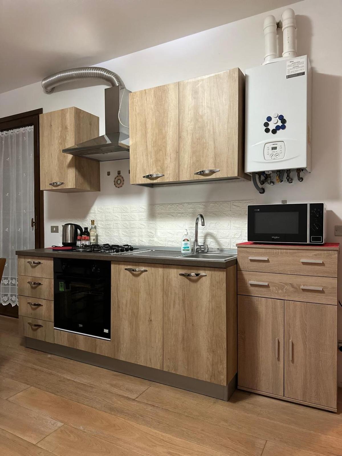 Two-Bedroom House photo 3
