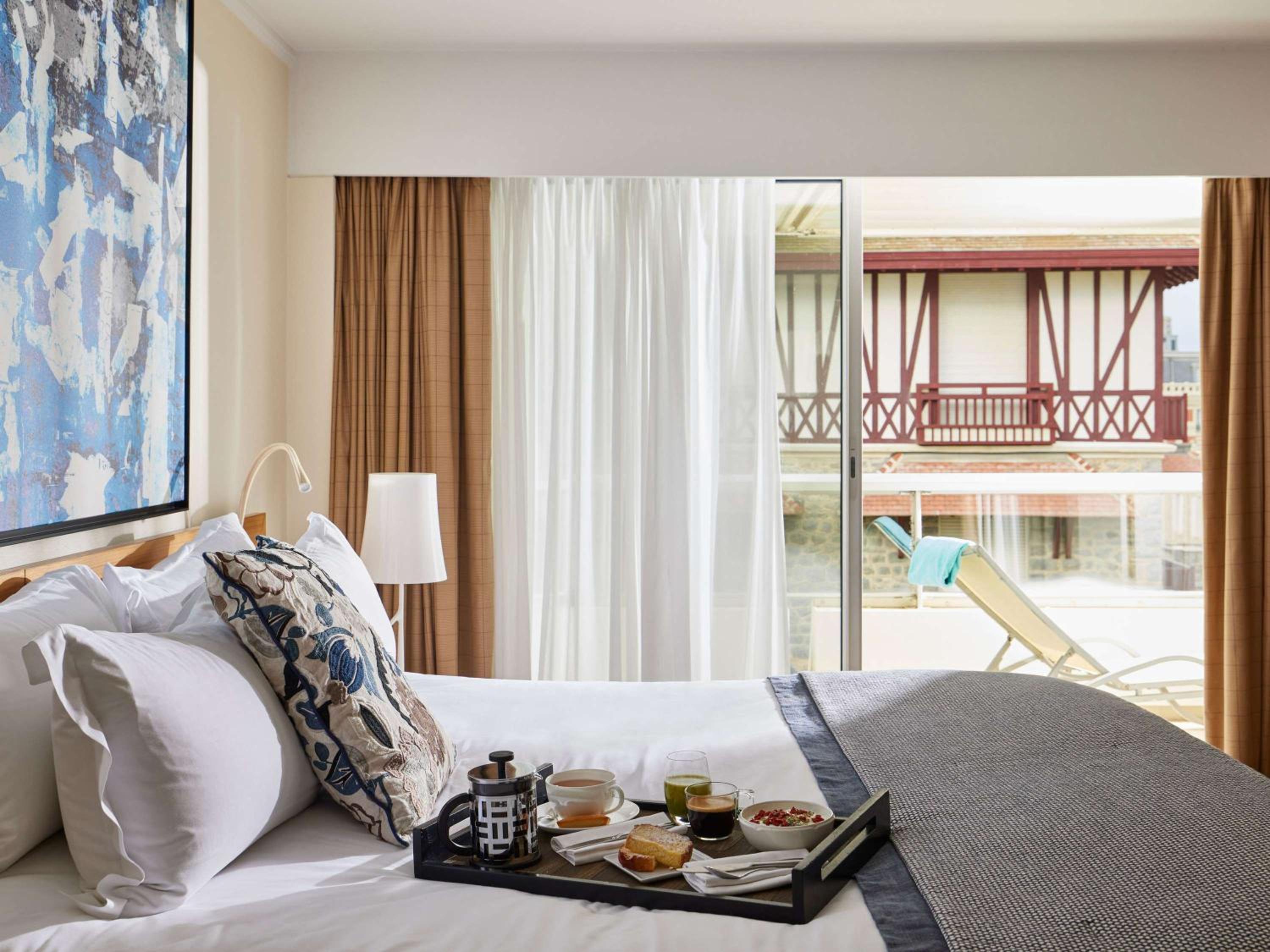 Junior Suite with Ocean View  - Photo 5