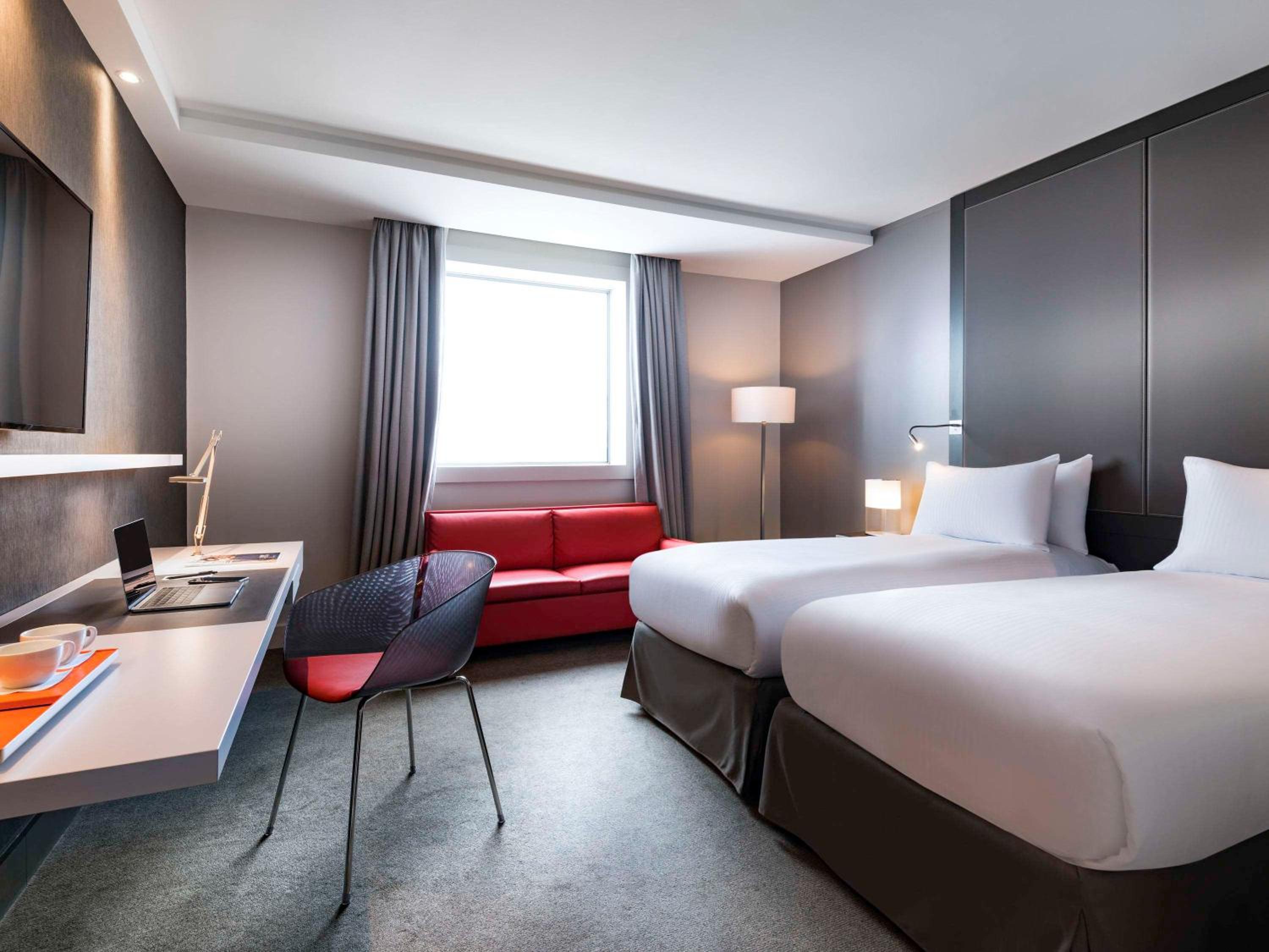 Superior Twin Room with View - Photo 6