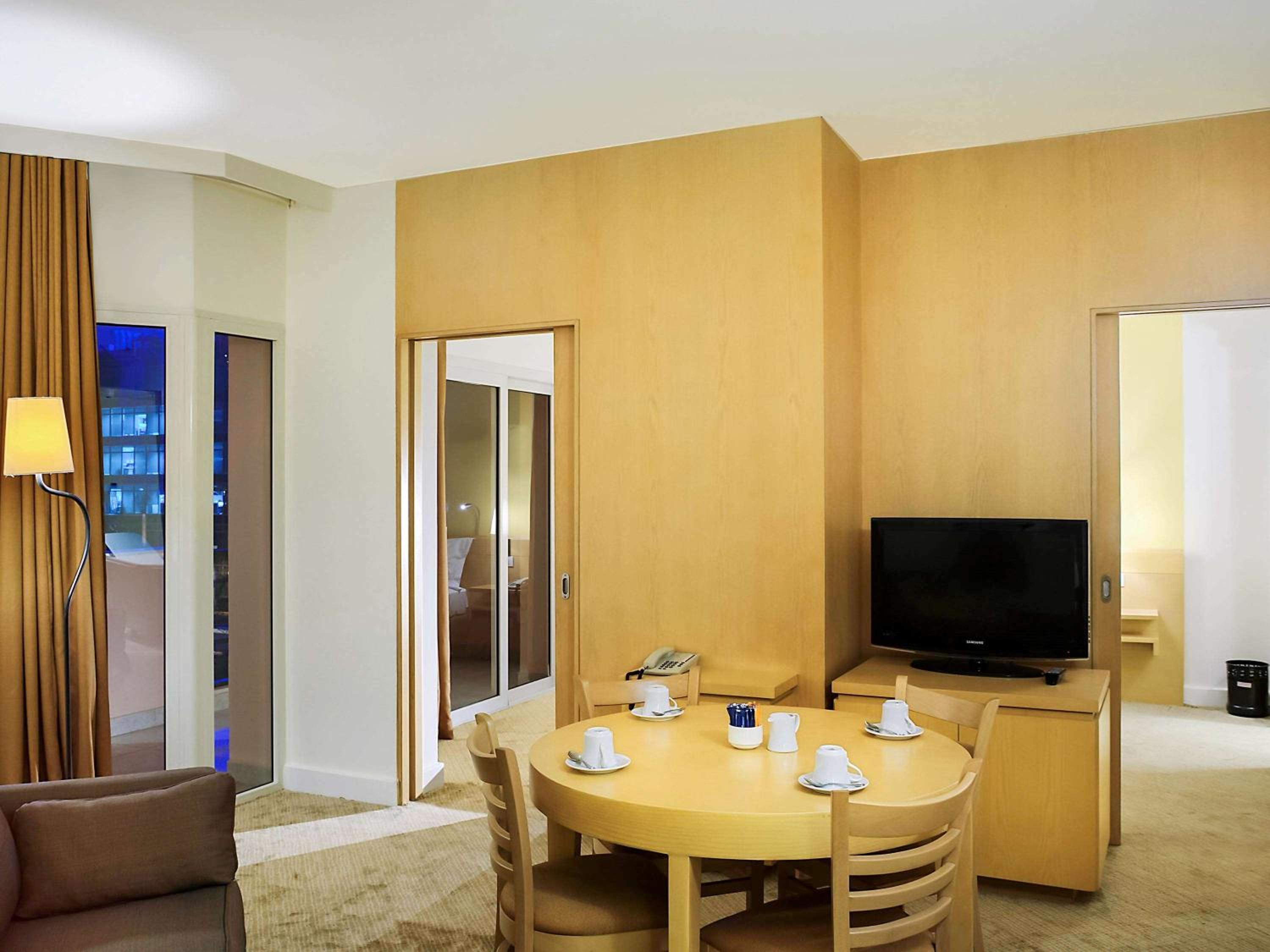 Deluxe Suite with One Double Bed and Balcony