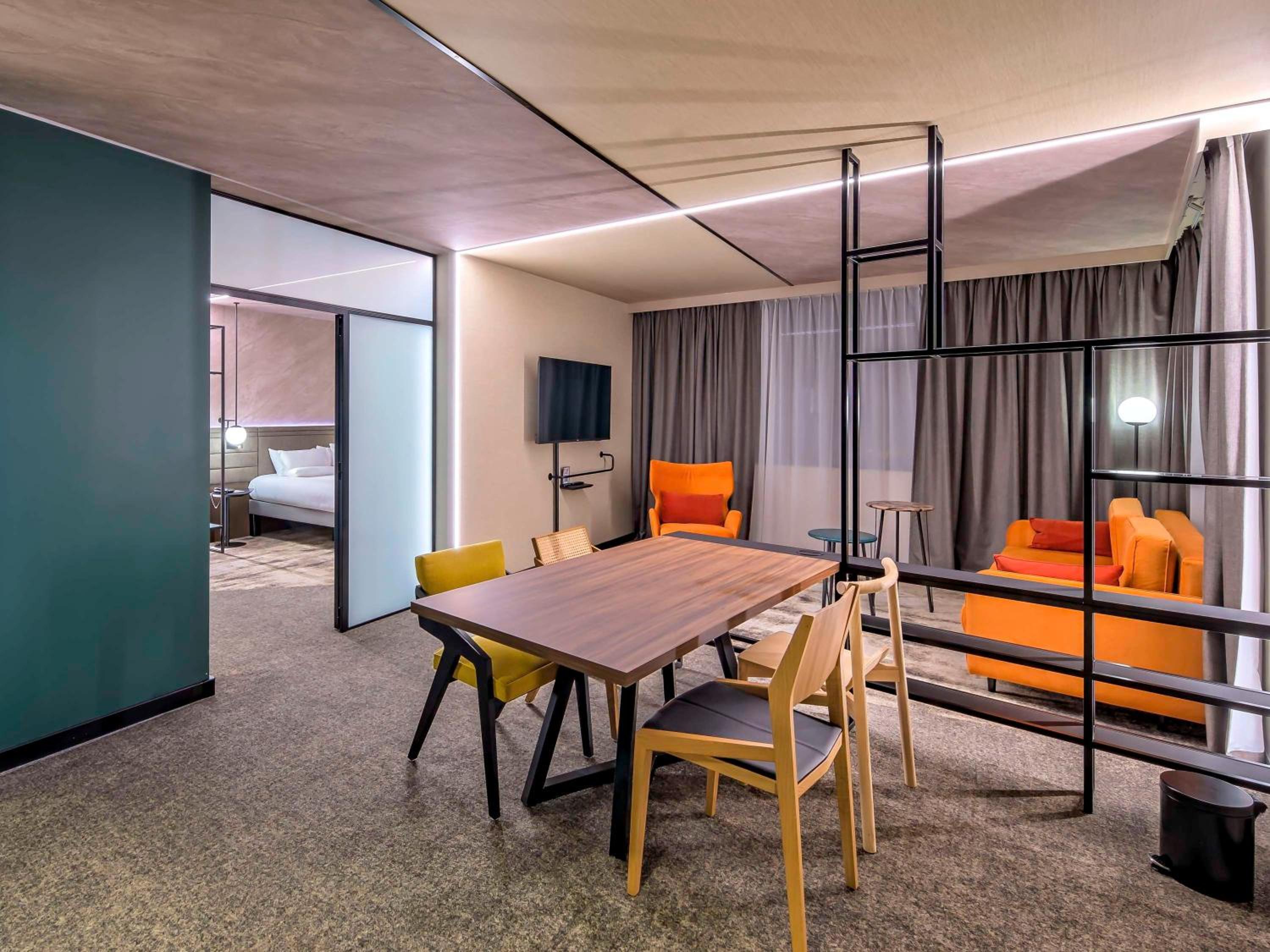 Suite photo 1