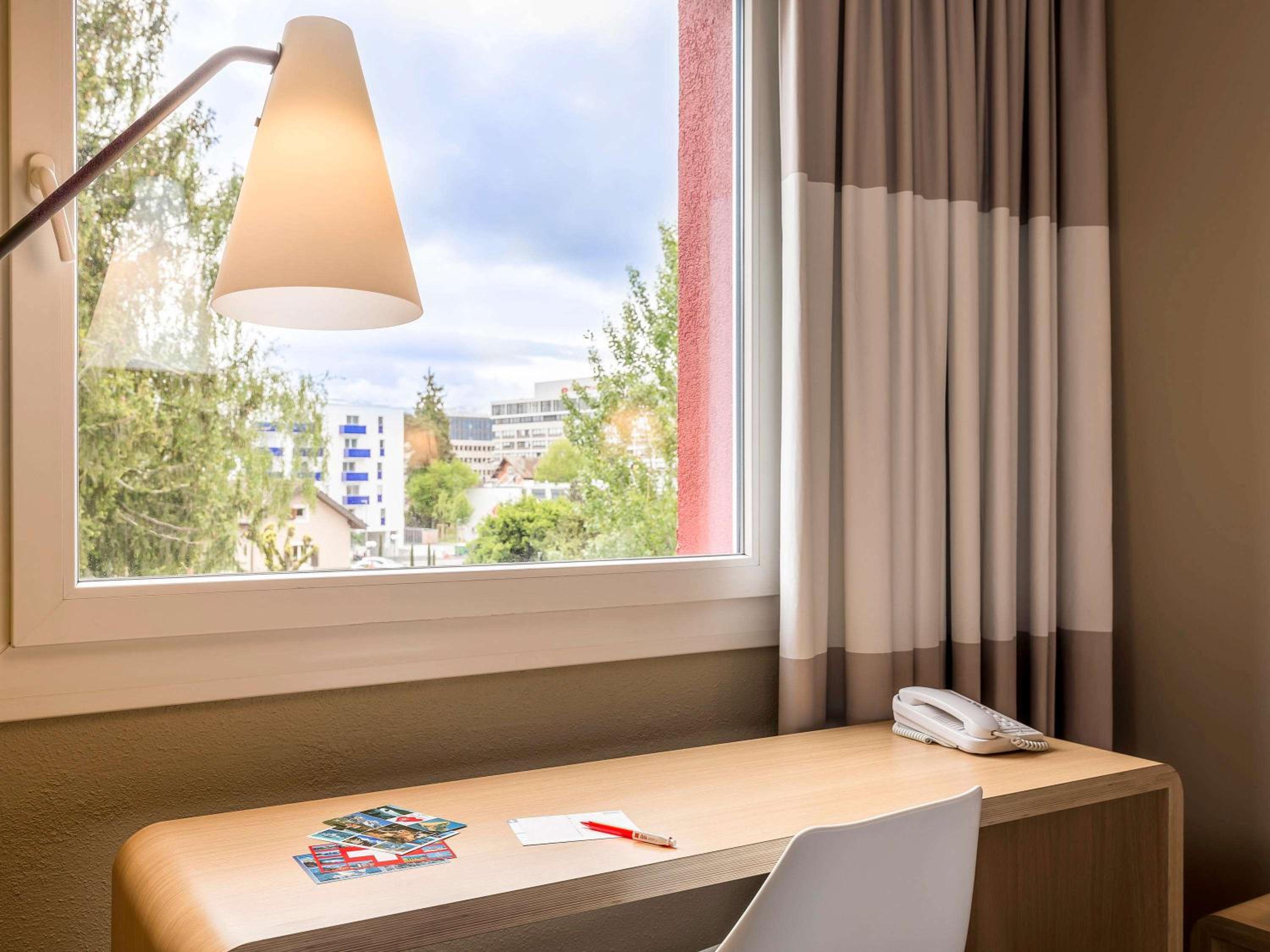 Standard Room - Mobility Accessible