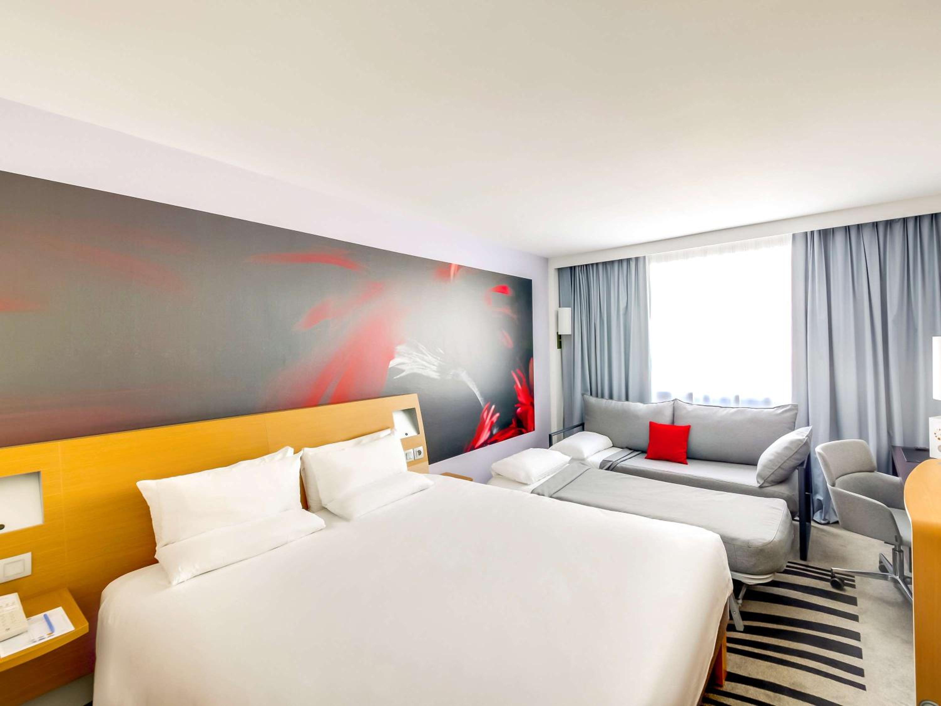 Double Room with 1 Double Bed and 1 Double Sofa Bed