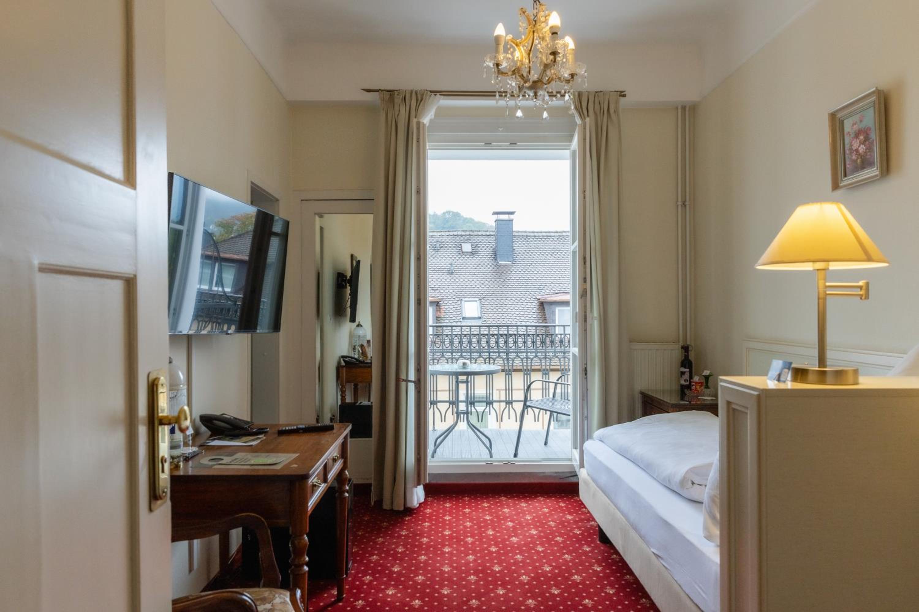 Single Room with Balcony photo 1