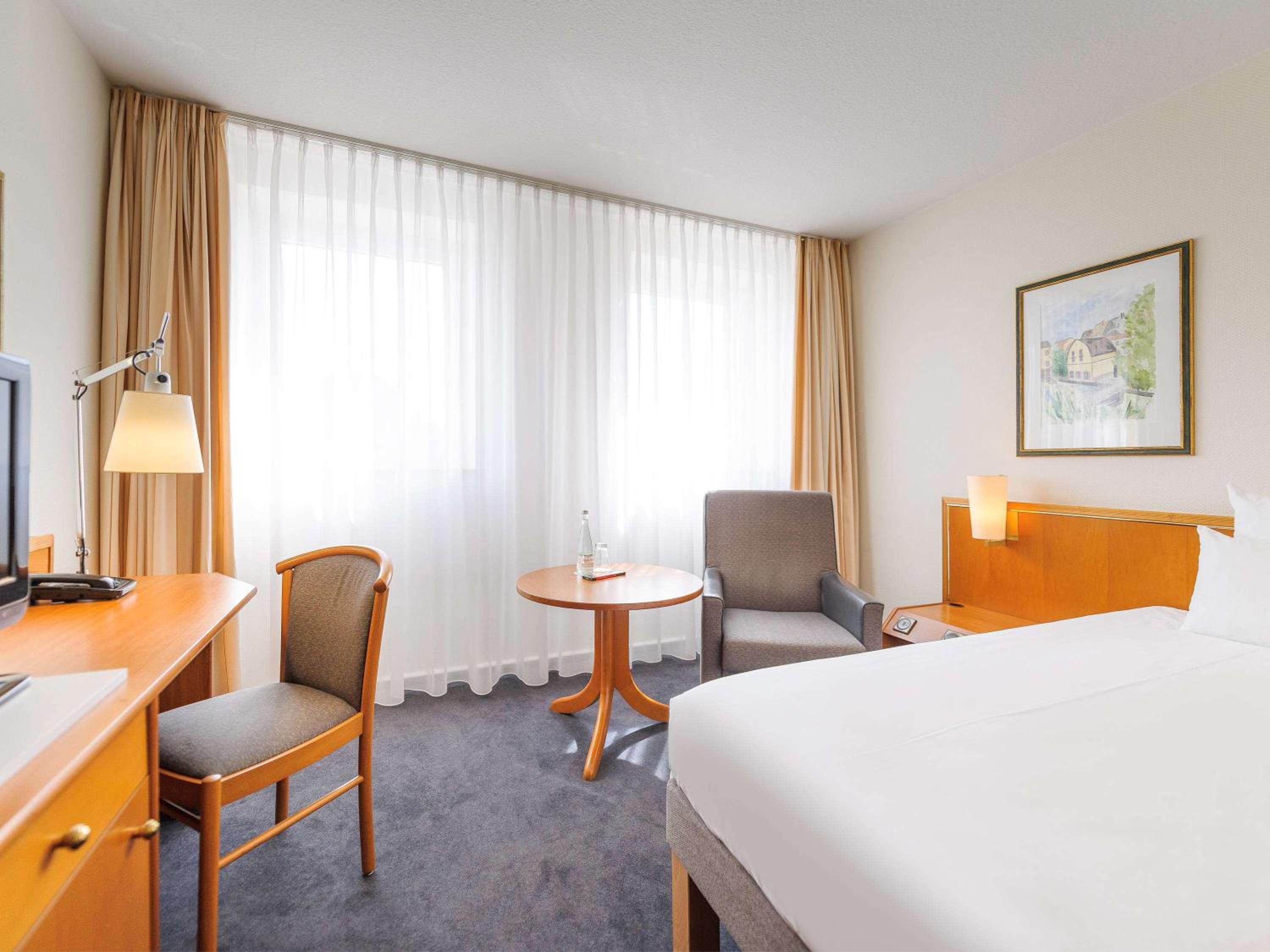 Standard Double Room - Photo 5