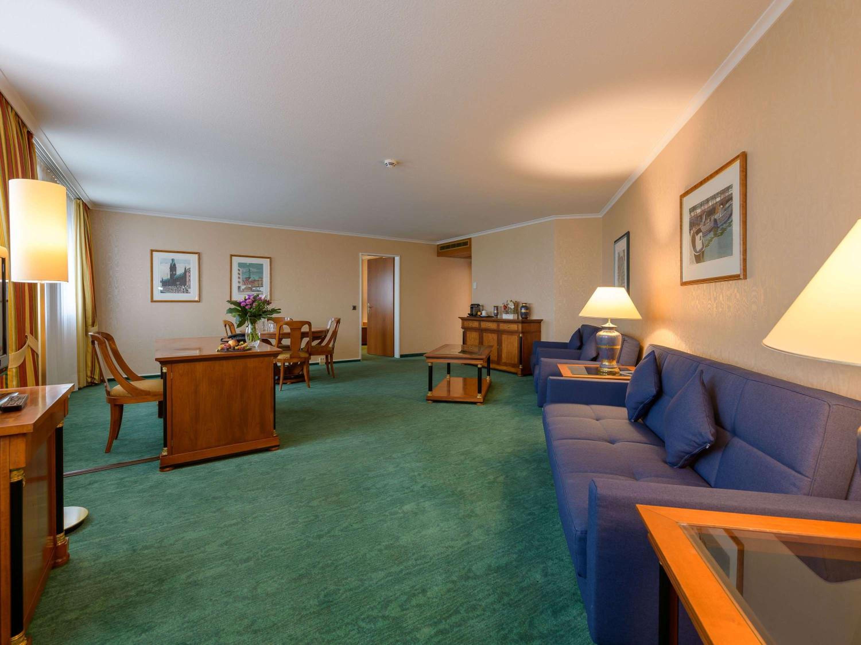 Superior Suite - Photo 1