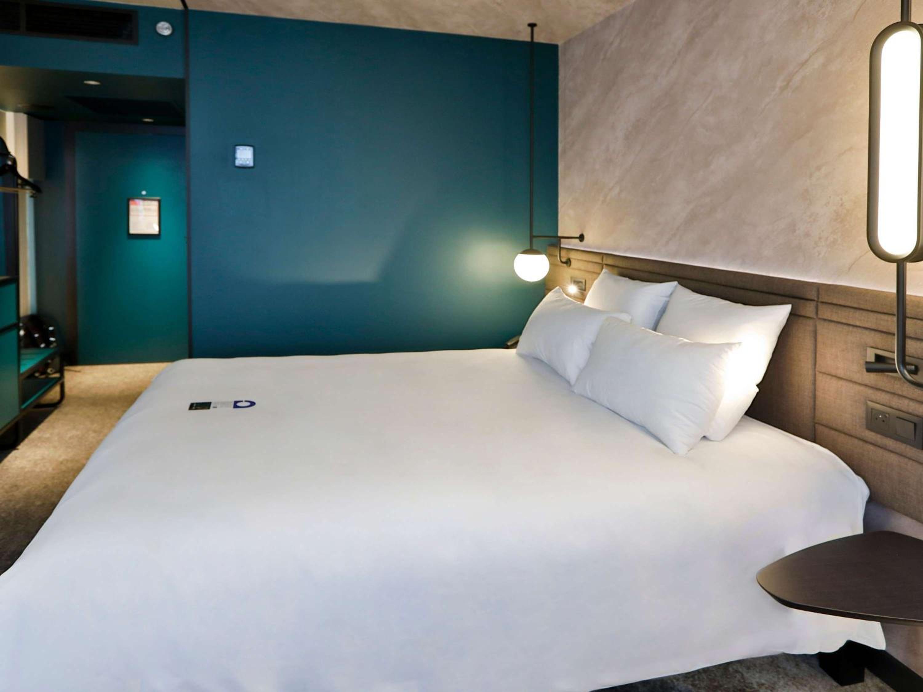 Standard Double Room with Sofa - Photo 1