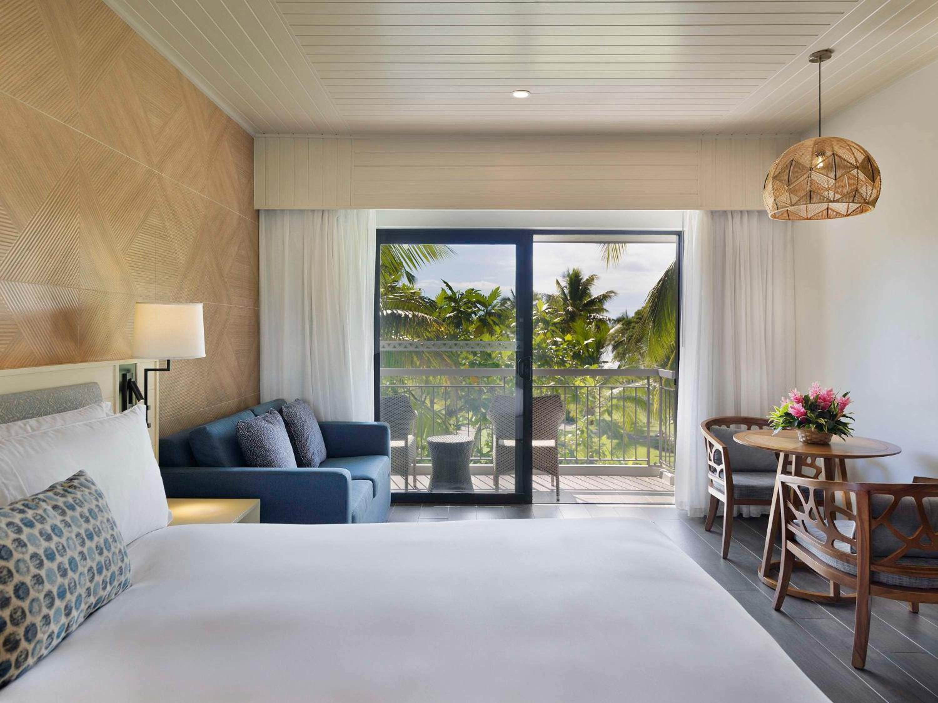 Luxury King Room photo 2