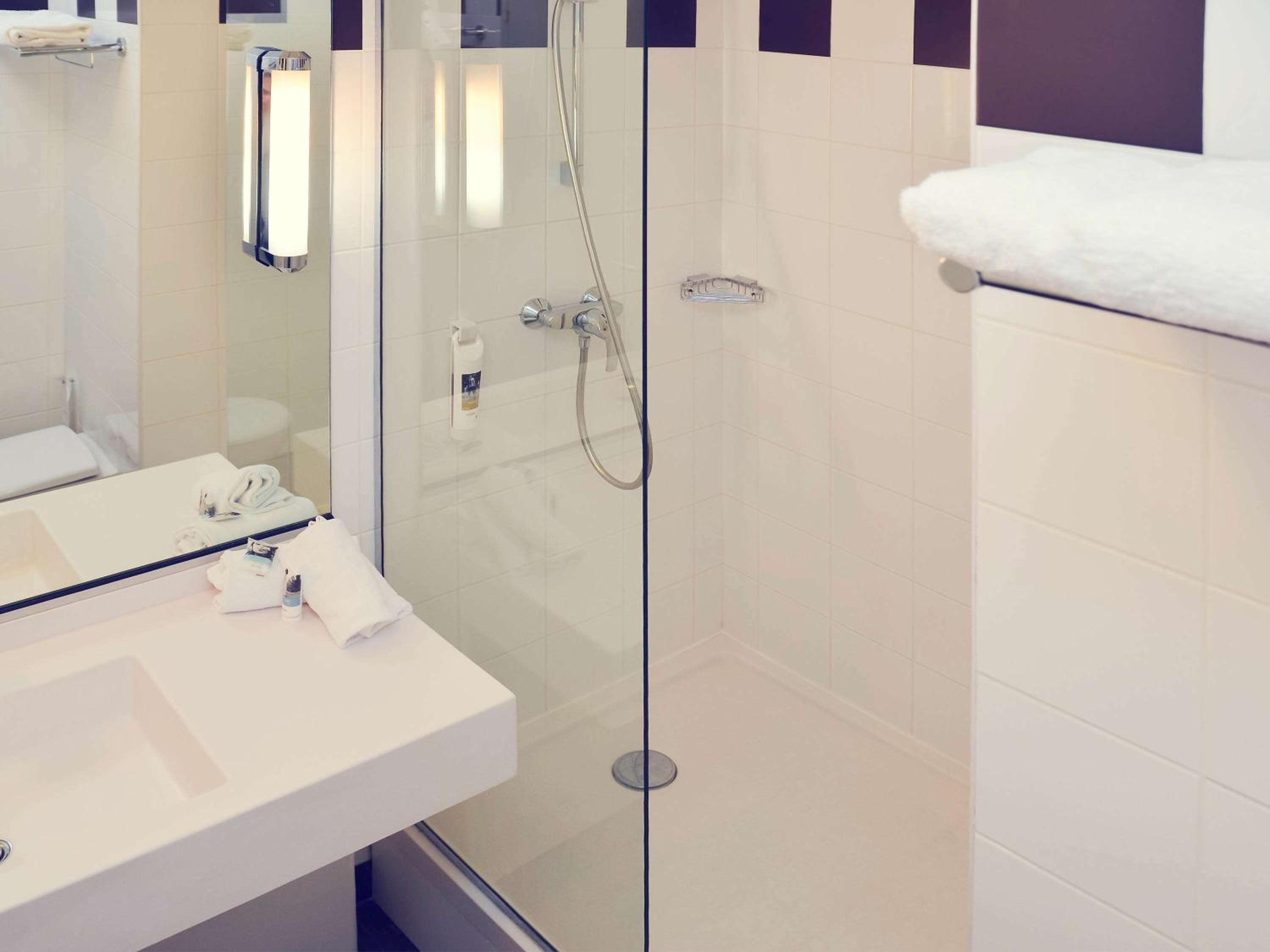 Standard Double Room - Photo 6