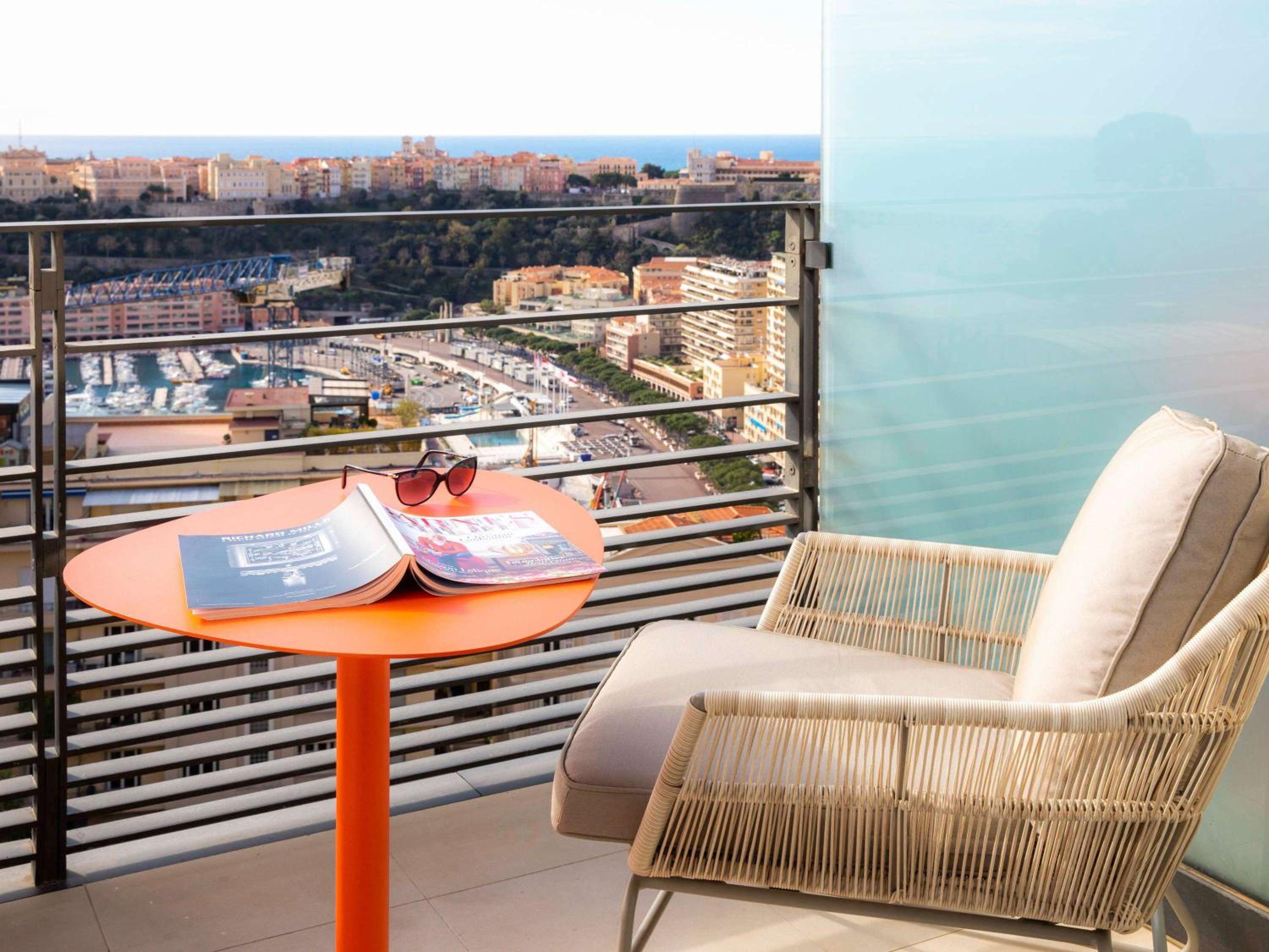 Riviera Executive Room with Balcony thumbnail 5