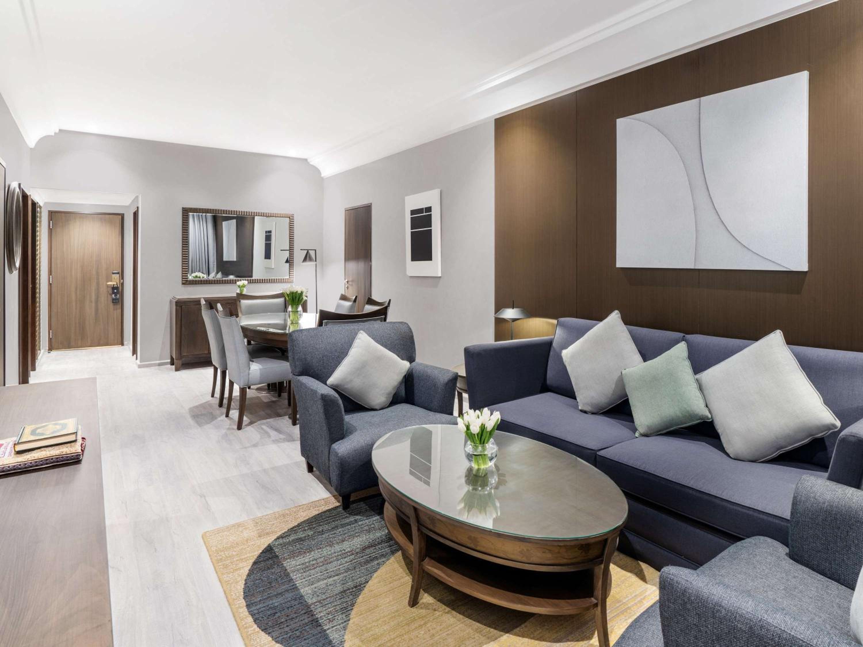 Deluxe Presidential Suite, 1 Double Size Bed, 2 Single Size Beds, Haram Courtyard View