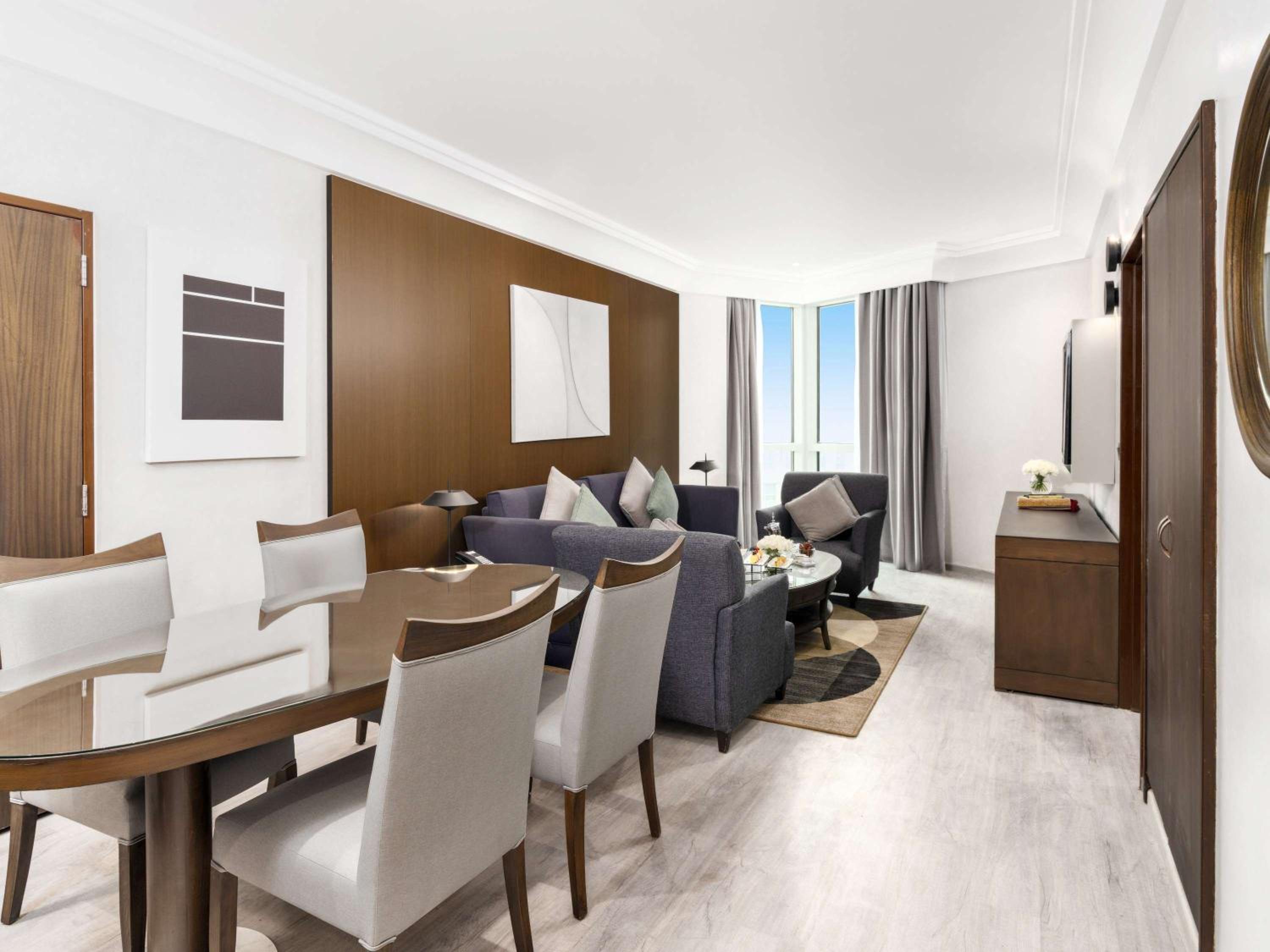 Deluxe Presidential Suite, 1 Double Size Bed, 2 Single Size Beds, Haram Courtyard View