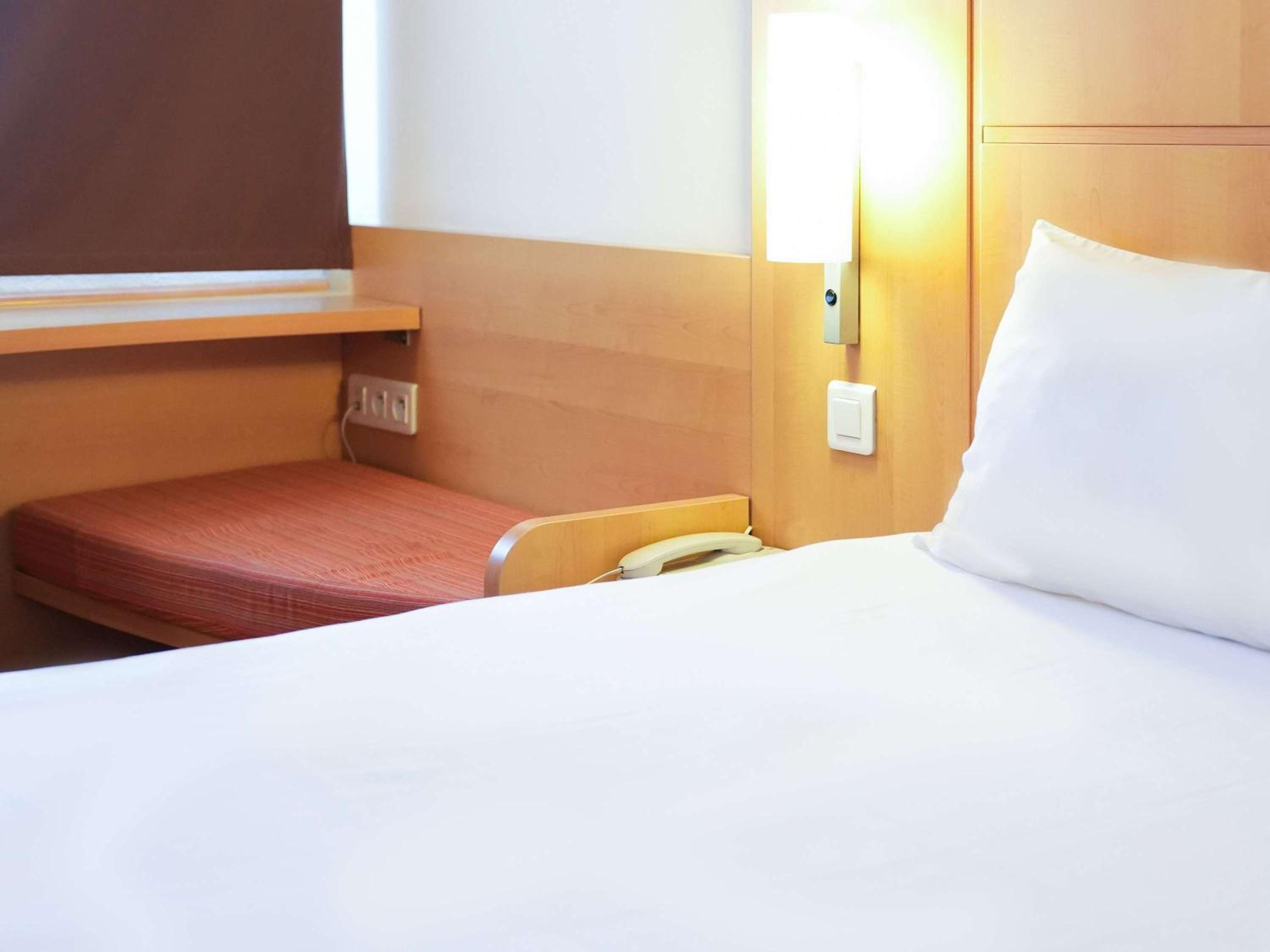 Standard Double Room - Photo 1