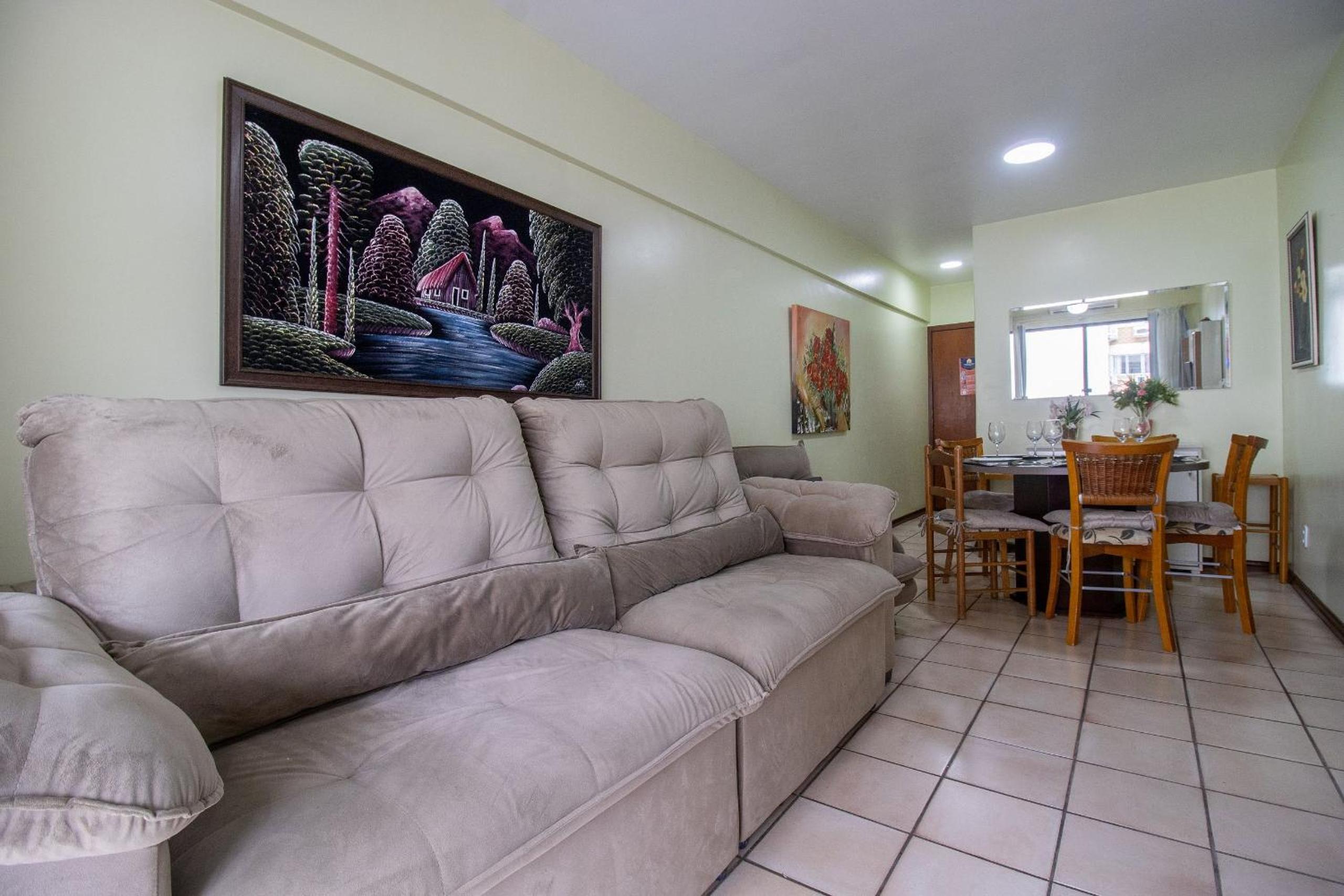 Apartment photo 1