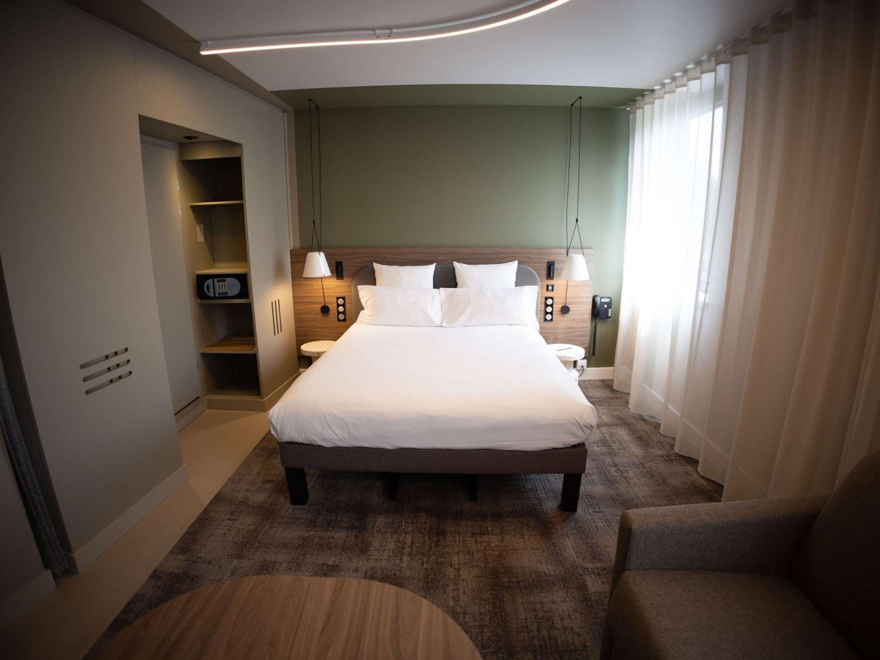 Superior Suite with Double Bed and Double Sofa Bed - Photo 3