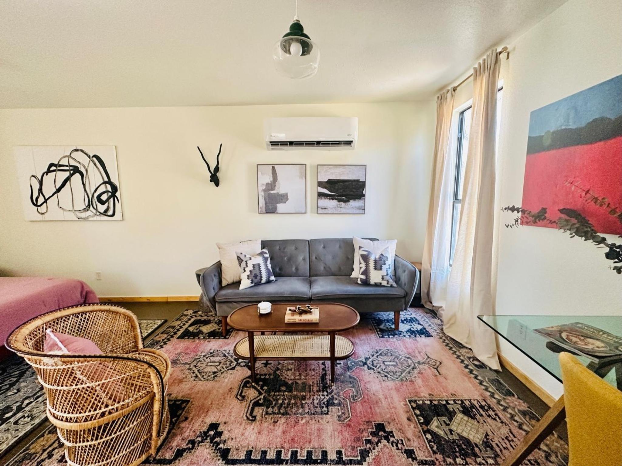 One-Bedroom Bungalow photo 2