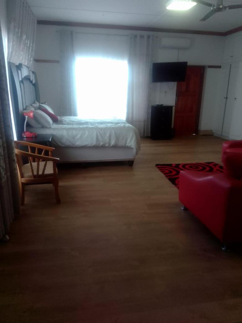 Executive Suite photo 1