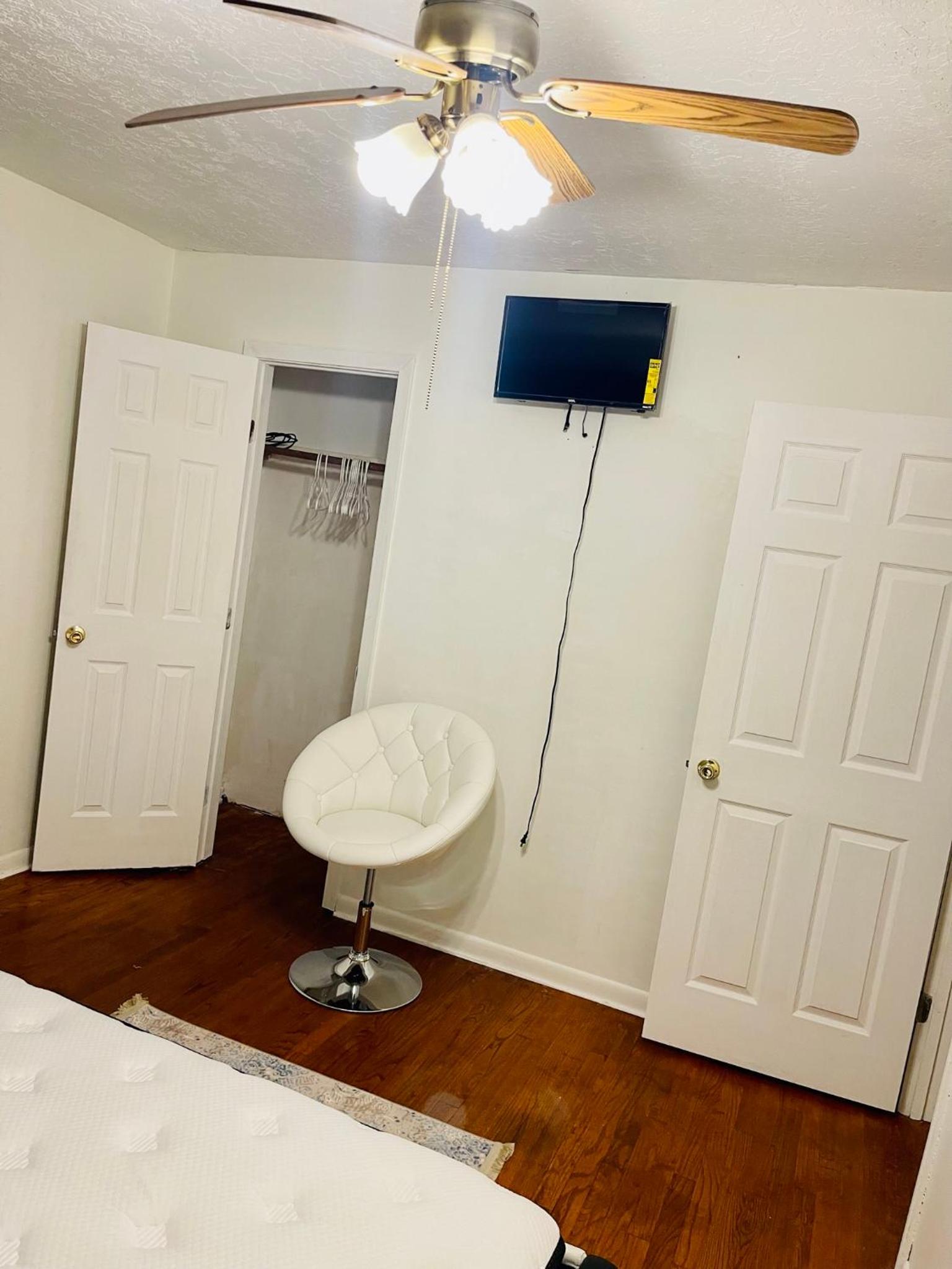 One-Bedroom House photo 3