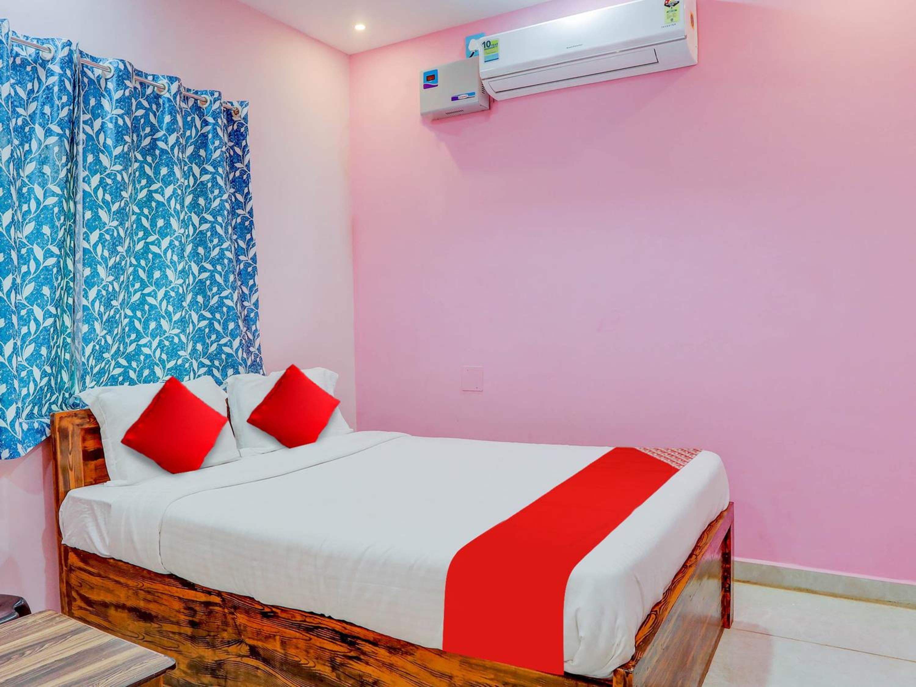 Classic Triple Room