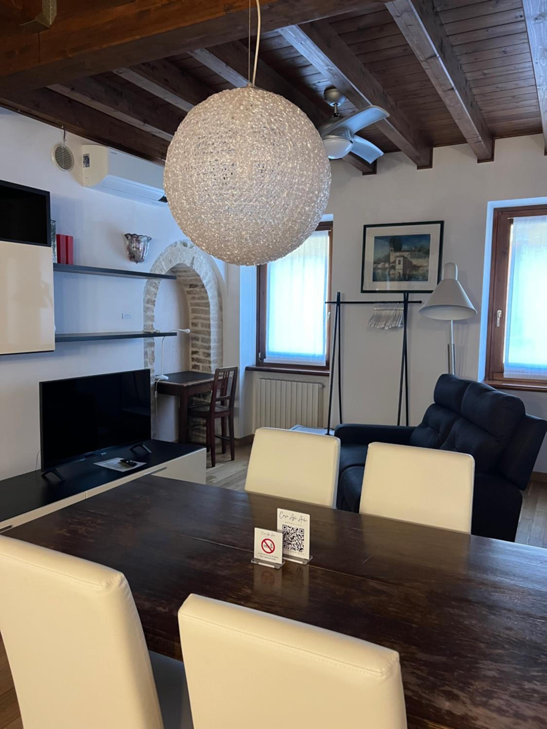 Studio Apartment with One Double Bed photo 2