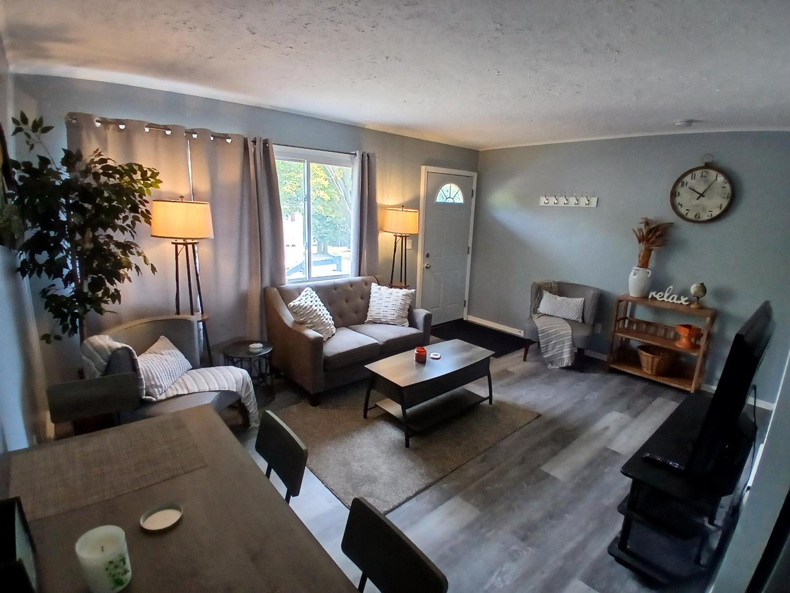 Two-Bedroom House photo 1
