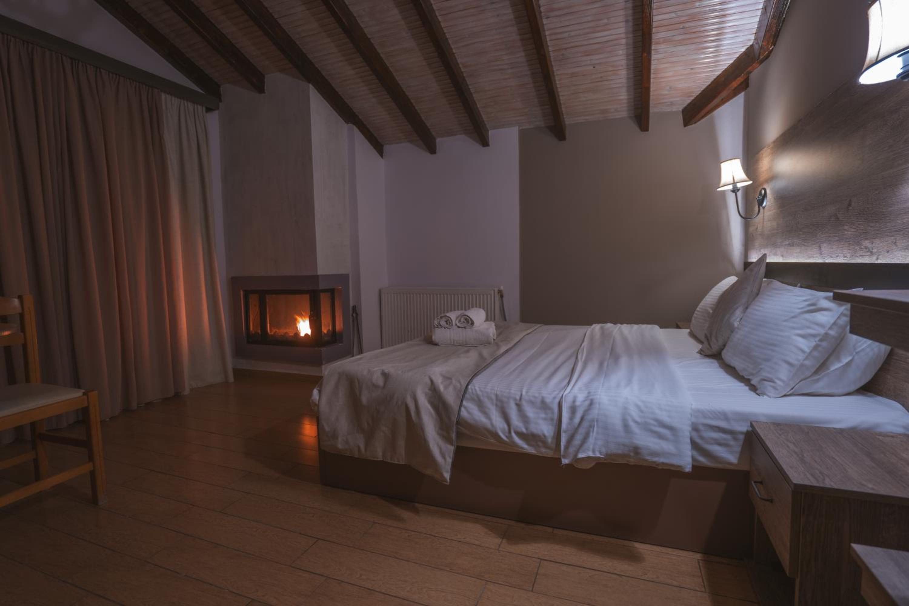 Standard Double Room with Fireplace photo 1
