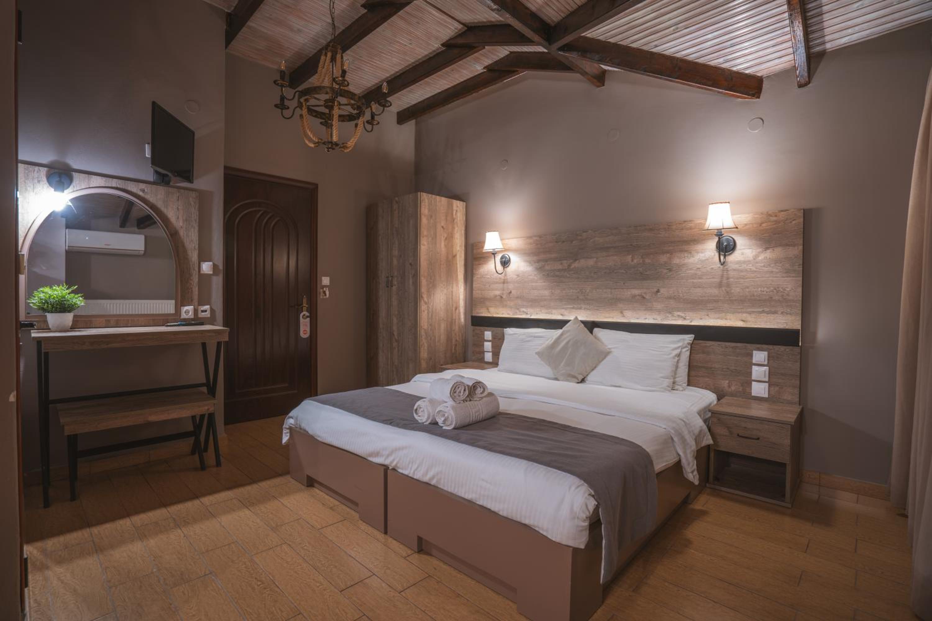 Standard Double Room with Fireplace photo 2