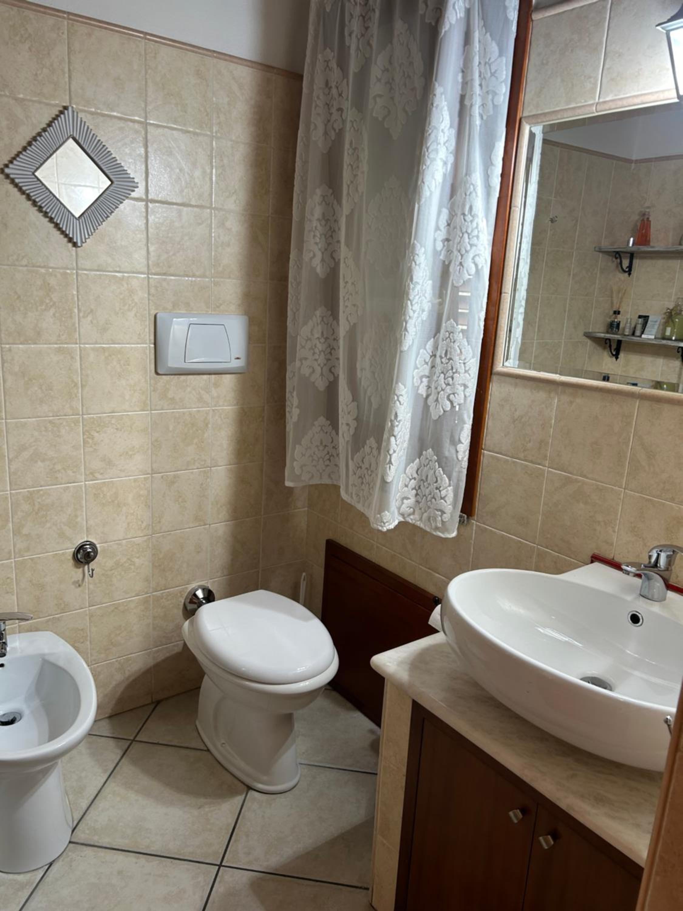 One-Bedroom Family Apartment photo 2