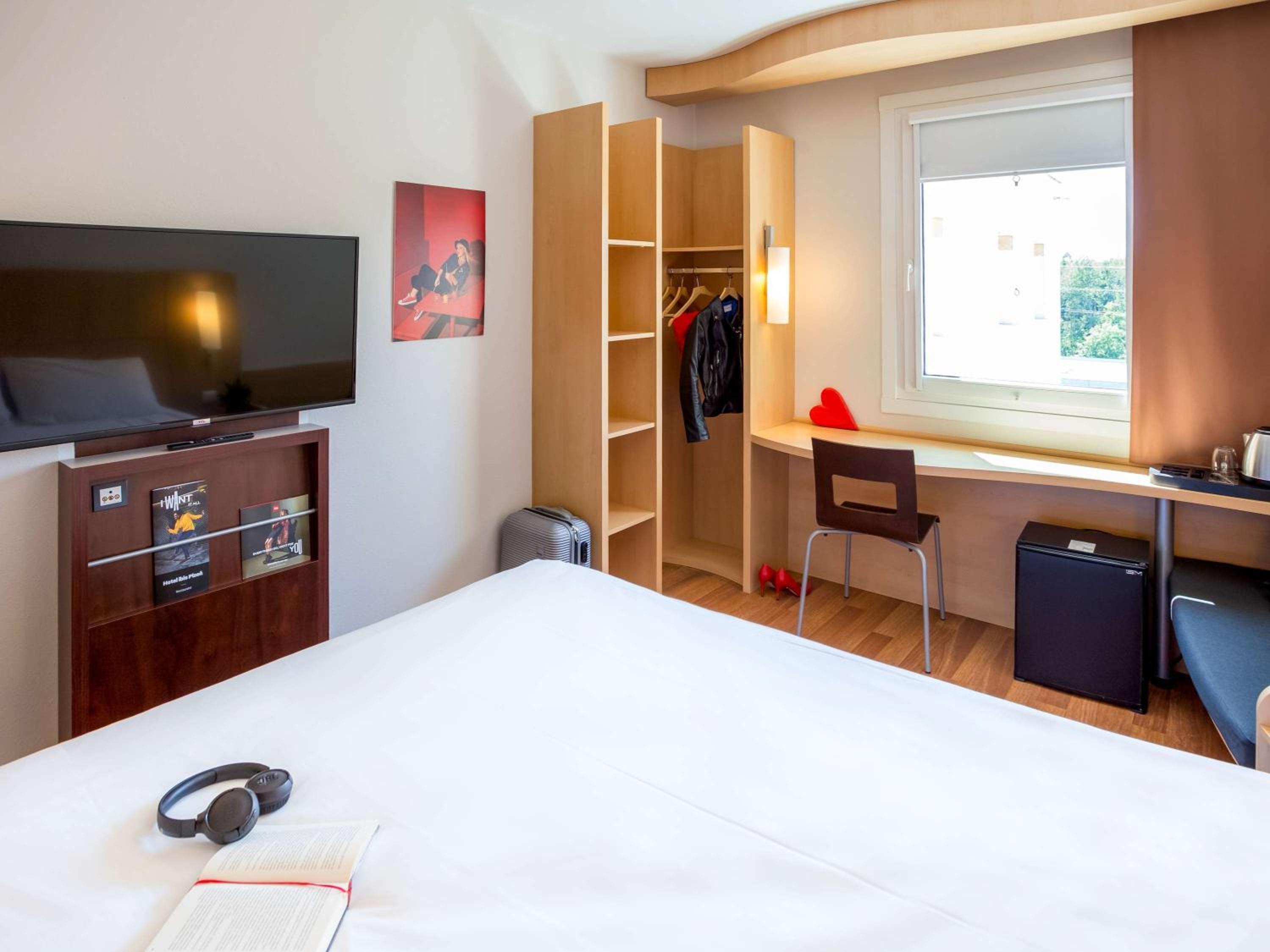 Standard Double Room photo 3