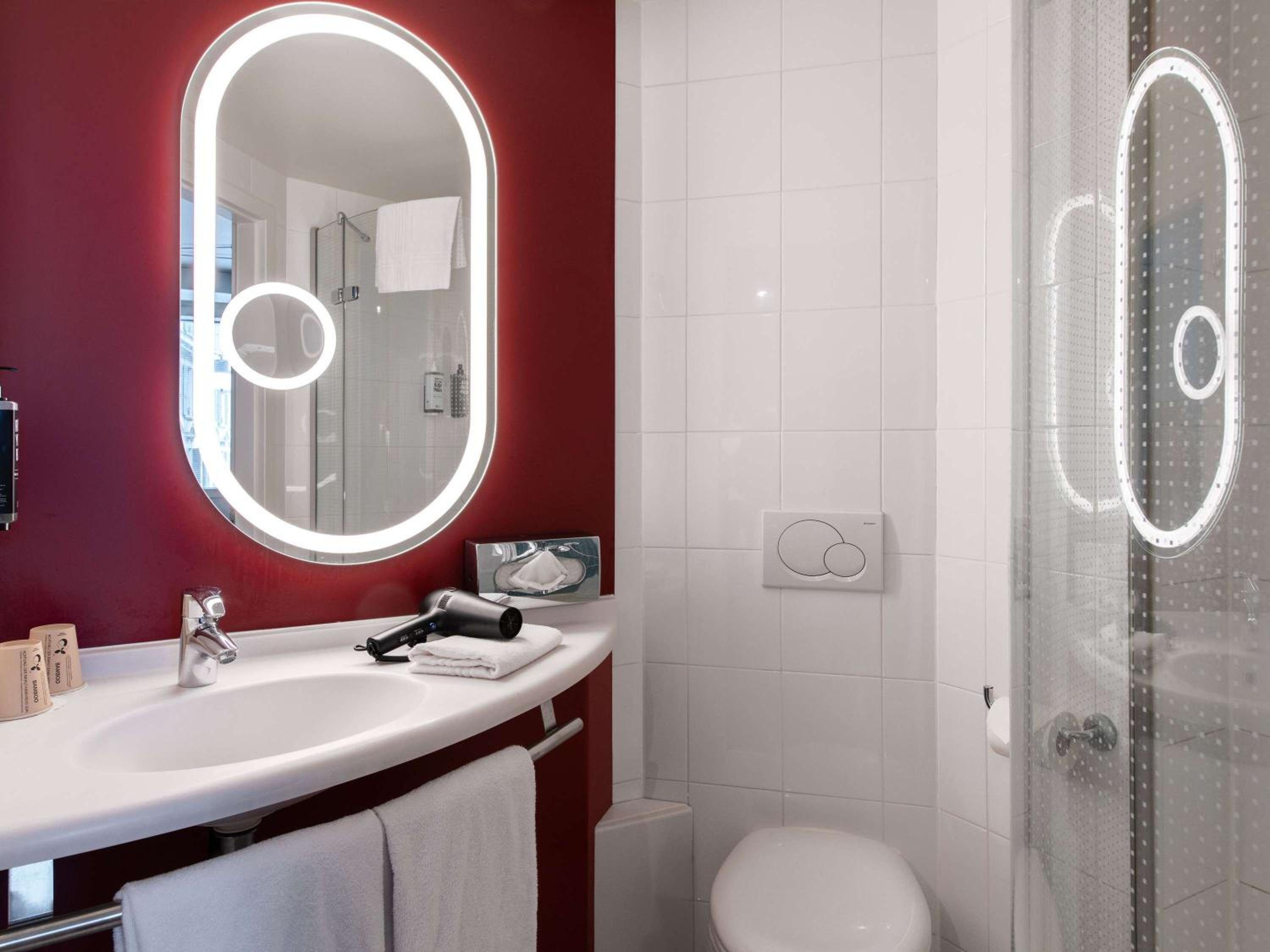 Double Room - Photo 14