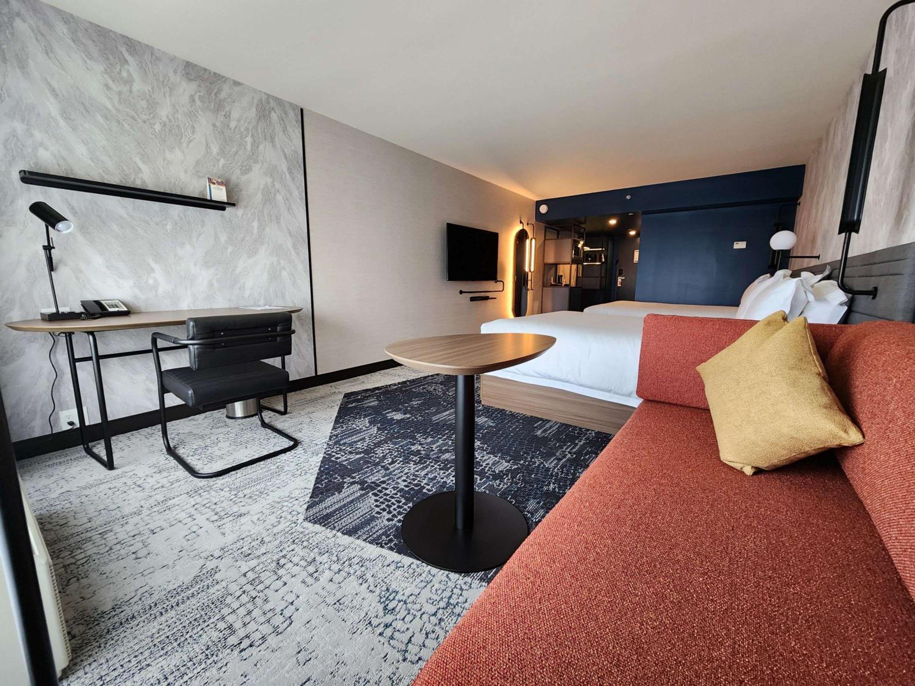 Superior Room - 2 Queen Beds  - Photo 9