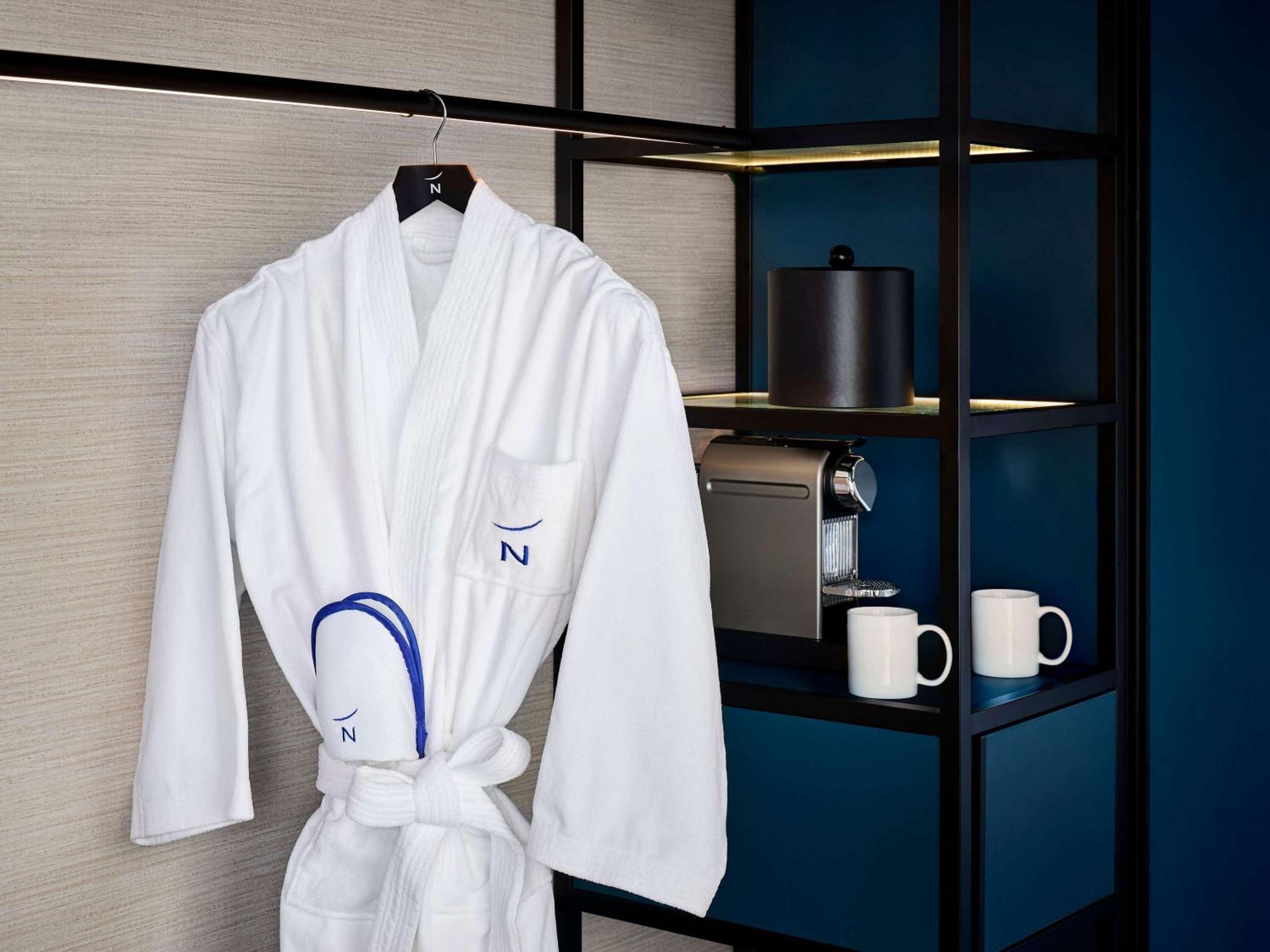 Executive Room - 1 King Bed